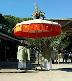 北野天満宮(京都)ずいき祭花傘製作
