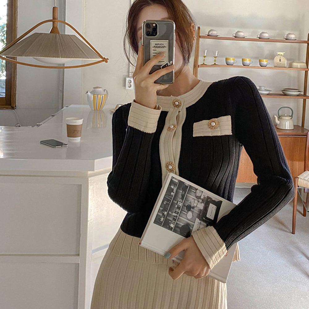 韓国カフェ 韓国ファッション 大人女性 プチプラ ニットセットアップ