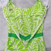 フラダンス 衣装 ワンピース ドレス グリーン系 アロハスタンダード フラ ダンス バードオブパラダイス柄 緑 黄緑 白 赤 爽やか ALOHA STANDARDS 日本製 かわいい パフスリーブ 華やか ハワイアンプリント ホワイト系 オレンジ系 レッド系