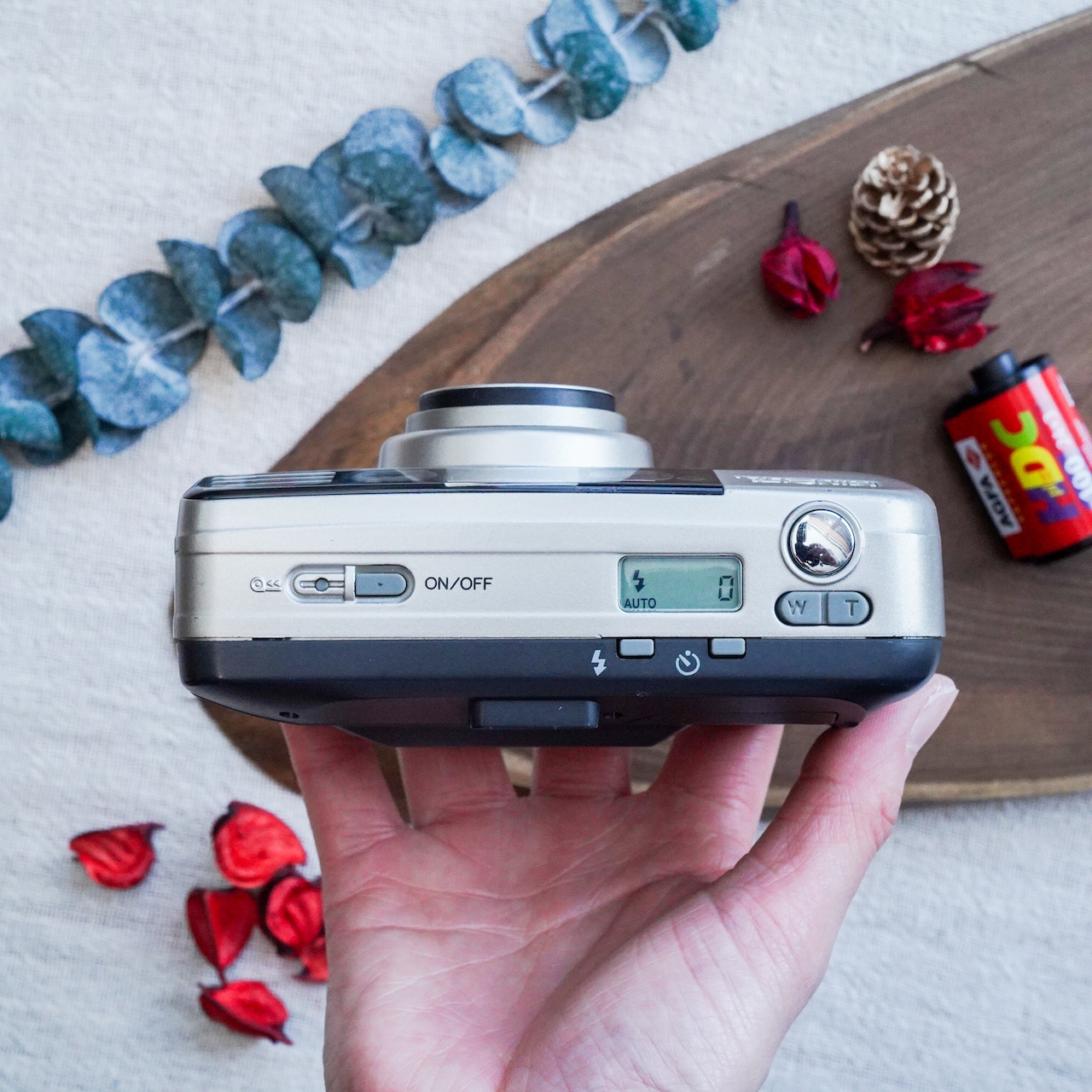 【Minolta】 riva zoom 90 多機能、安定感のあるコンパクトカメラ