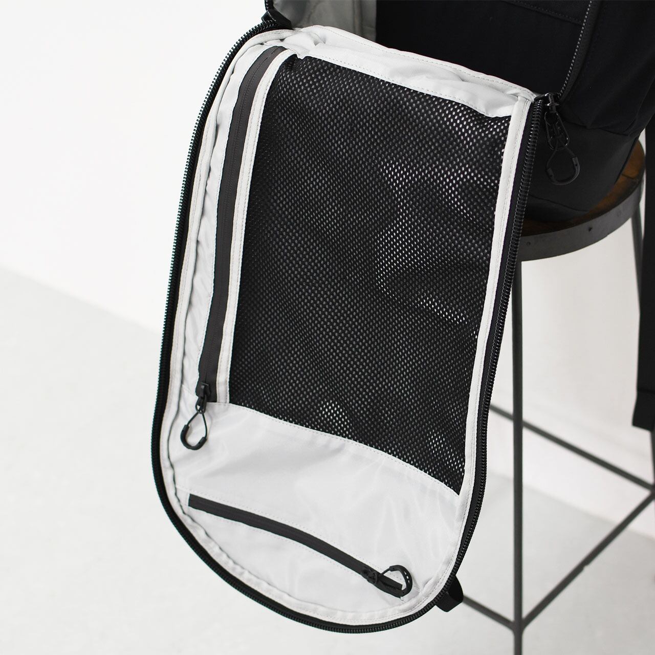 CMF OUTDOOR GARMENT [コムフィアウトドアガーメント] BACKPACKERZ 32