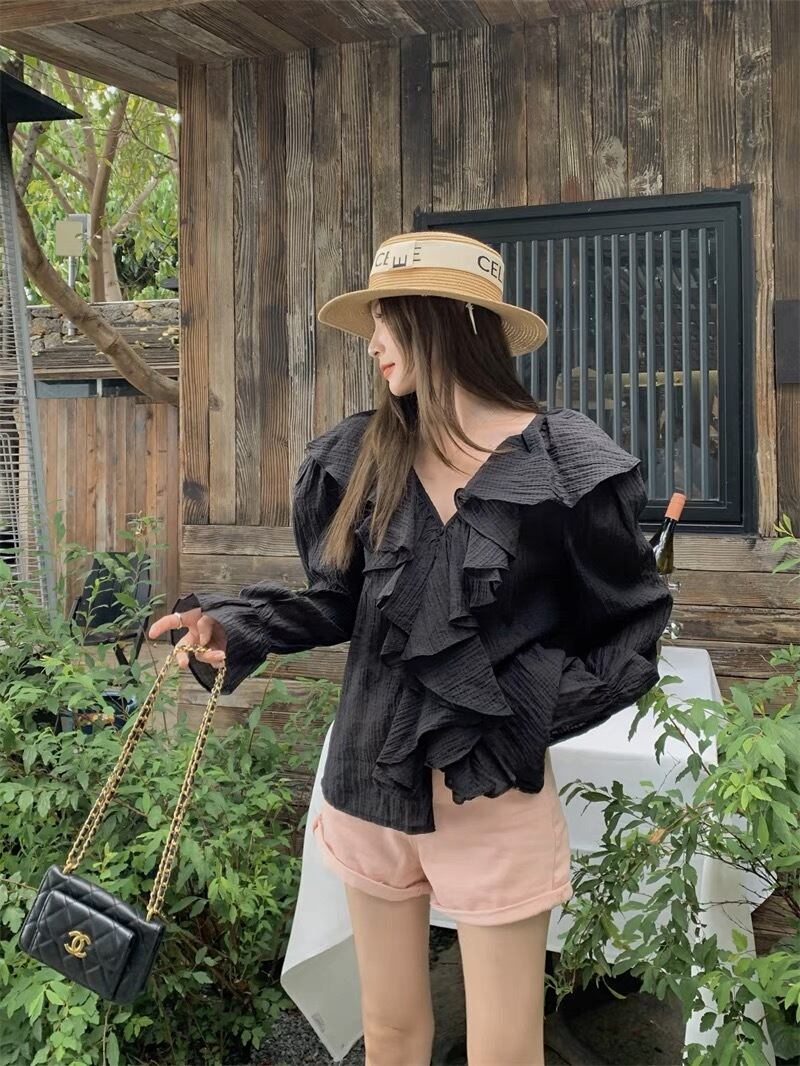 Vネックフリルトップス G105CT0020