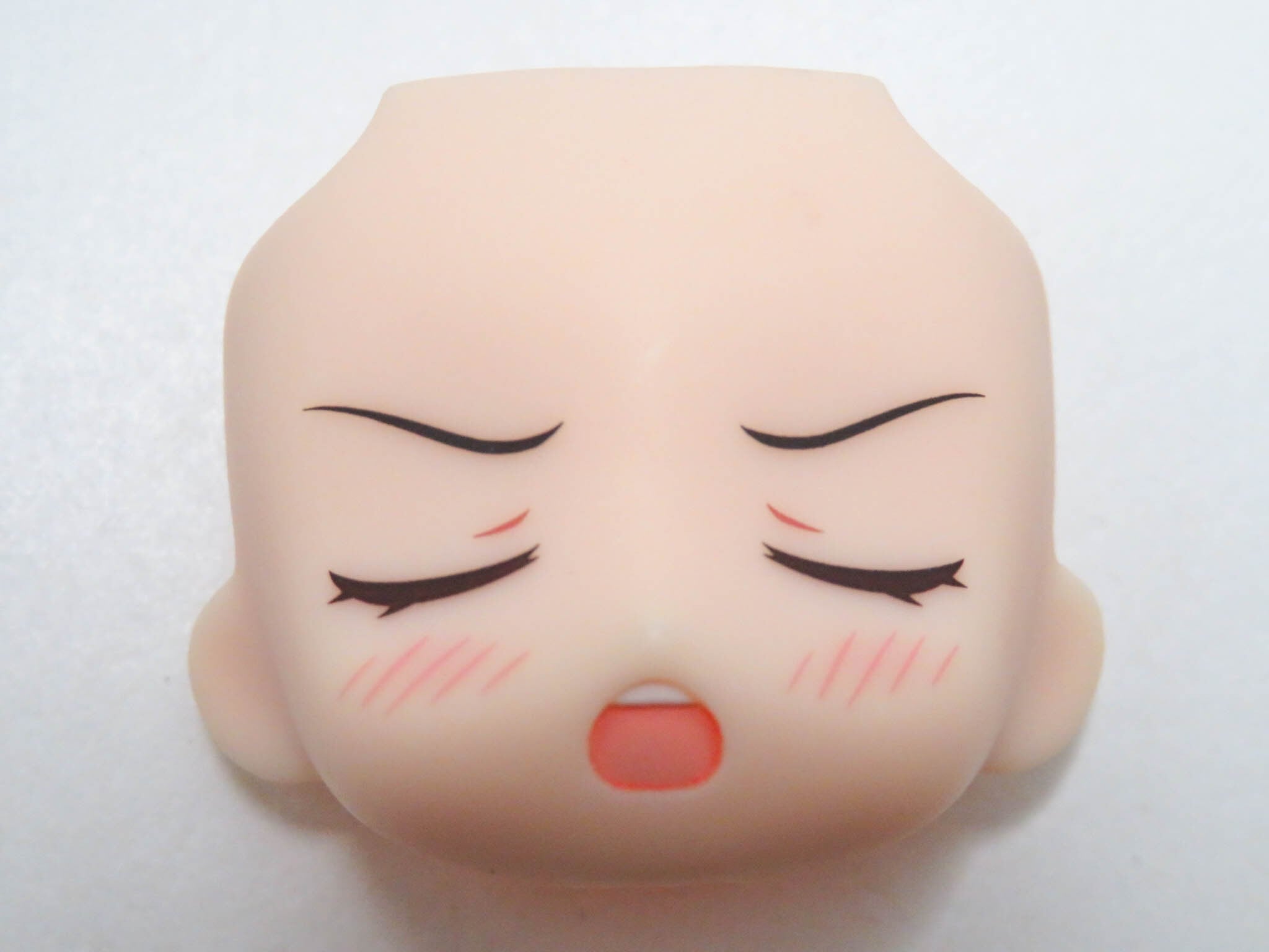 再入荷(A-ランク)【2083】 遠野秋葉 顔パーツ テレ顔 ねんどろいど