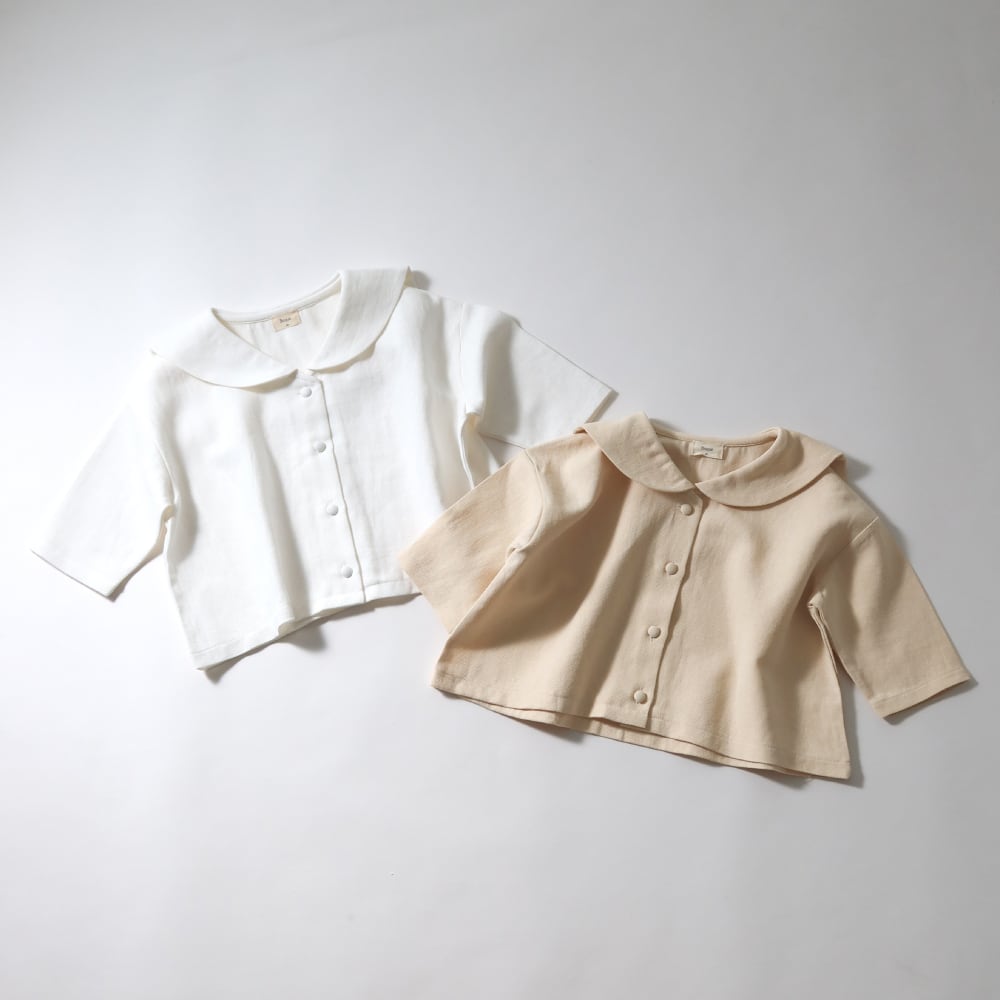 セーラー襟ブラウス