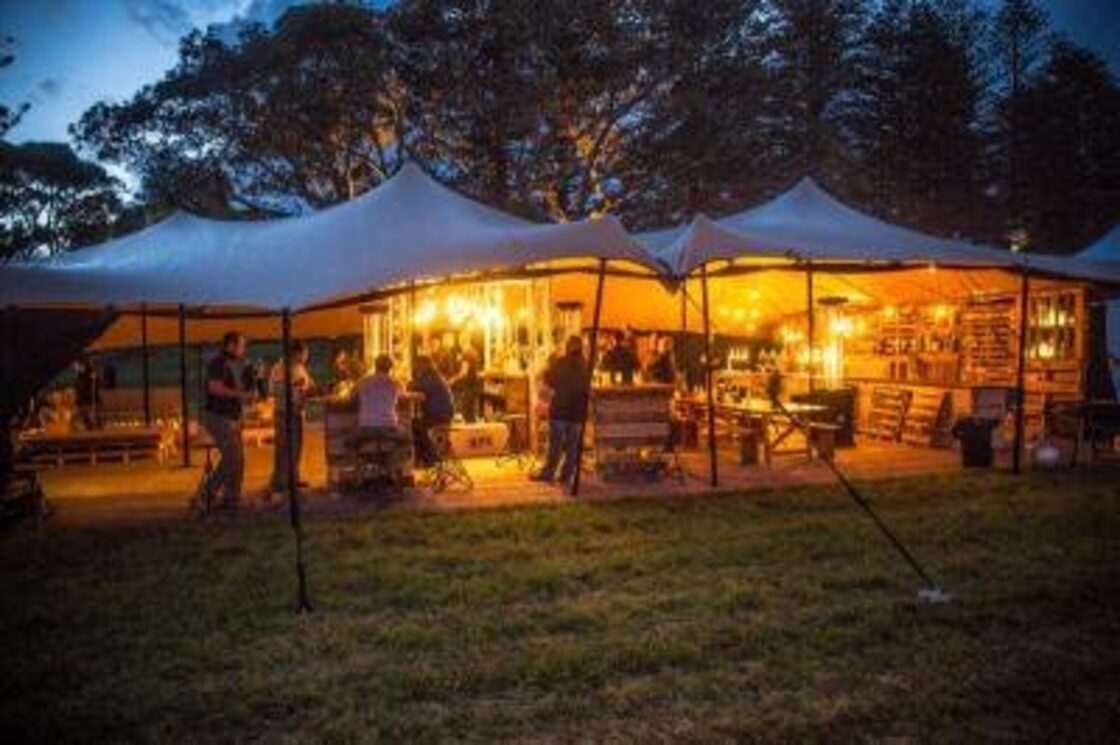 トライアングルタープ 大型タープ 10x10m 65人収容 イベント、パーティー用 | Pay ID Soomloom レクタタープ 天幕 大型 ループ19箇所 紫外線対策 UVカット シルバーコーティング 防雨･防風･日除け キャン