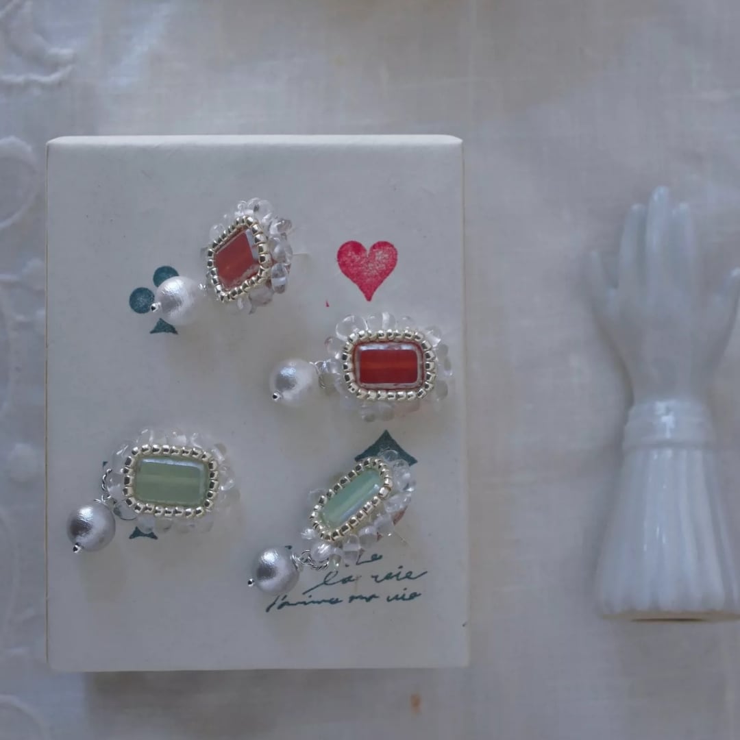 スクエアクリアピアス/イヤークリップ F3961