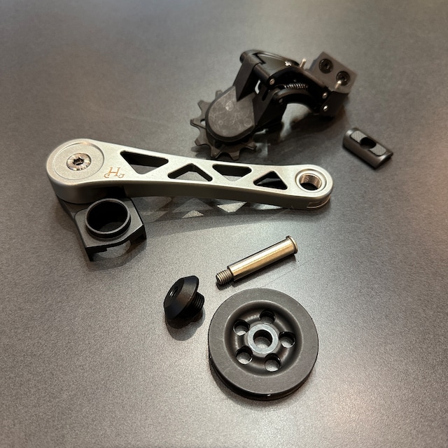 H&H [C Line] Tensioner Derailleur Set