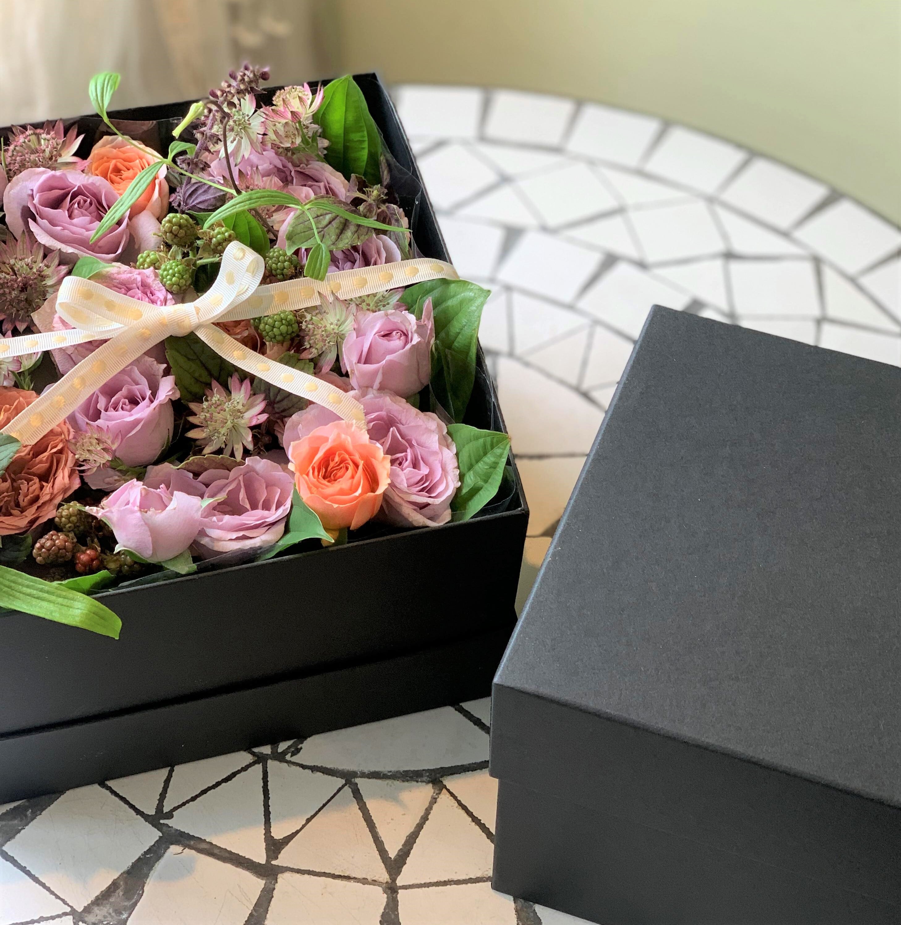 フレッシュフラワーBOXフラワーアレンジメント（大） | 豊中・北摂の