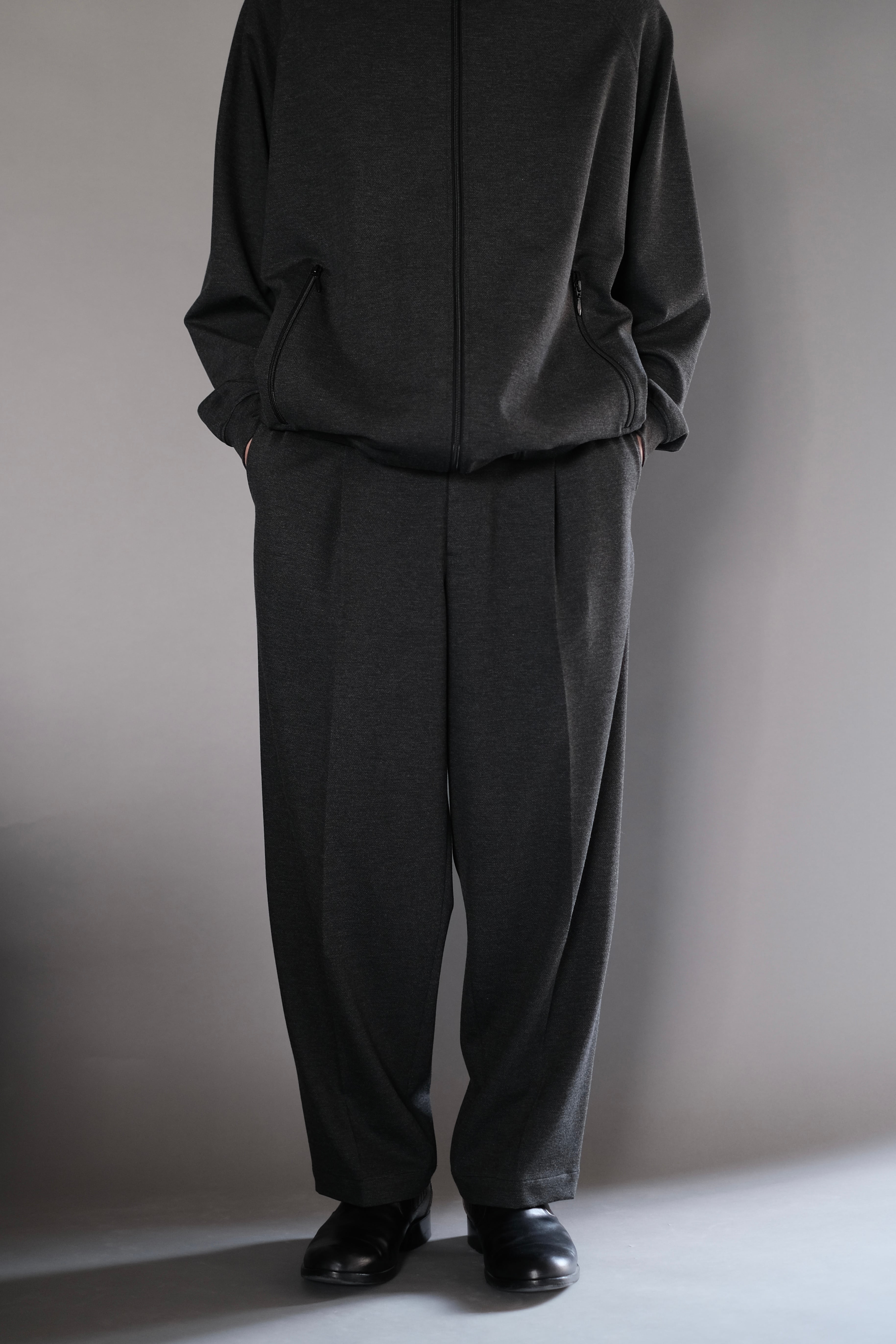 Graphpaper / SIDOGRAS Melange Ponte Wide Tapered Slacks | LIVING