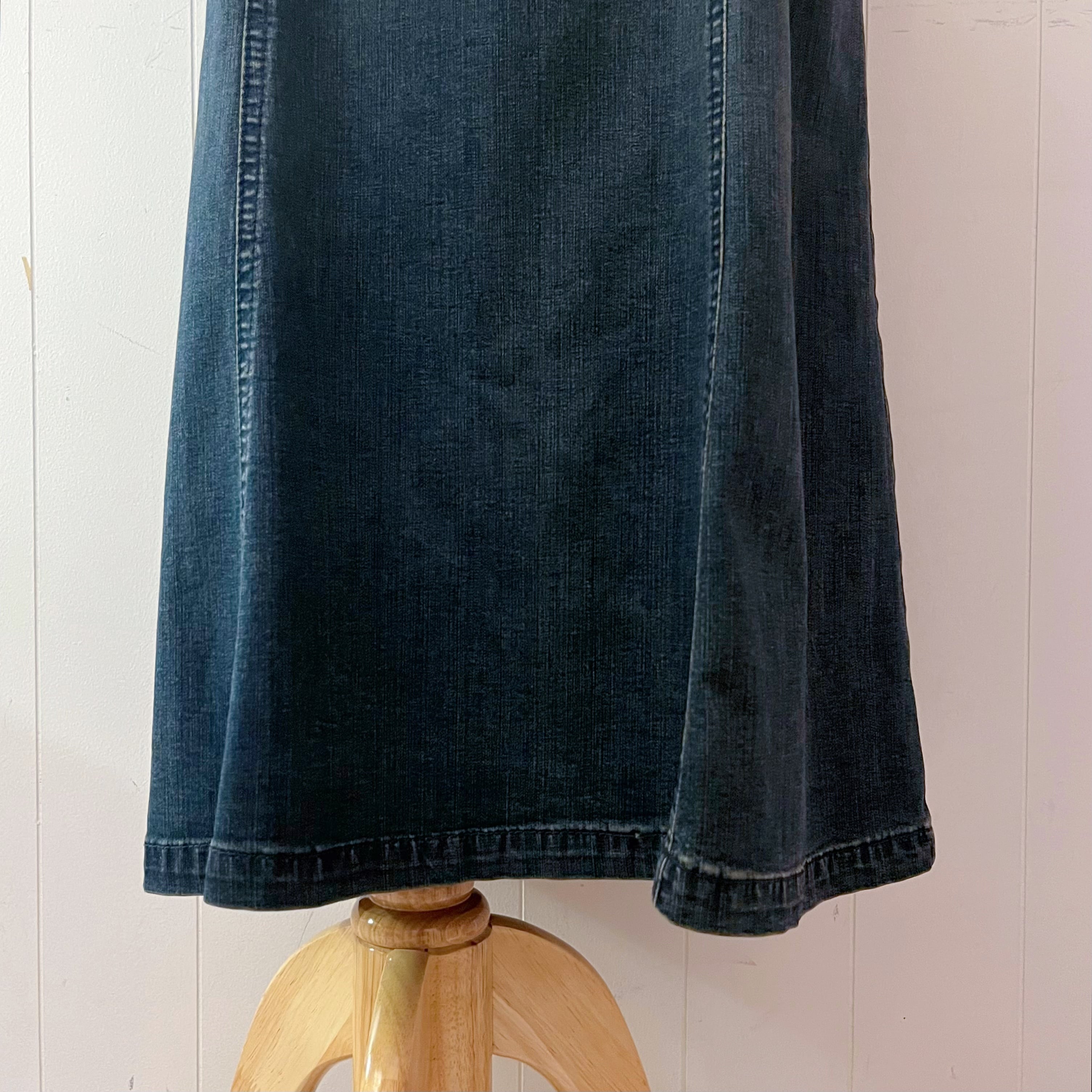 back button slit denim skirt