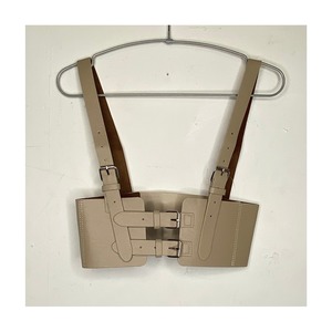 select：harness belt (beige)