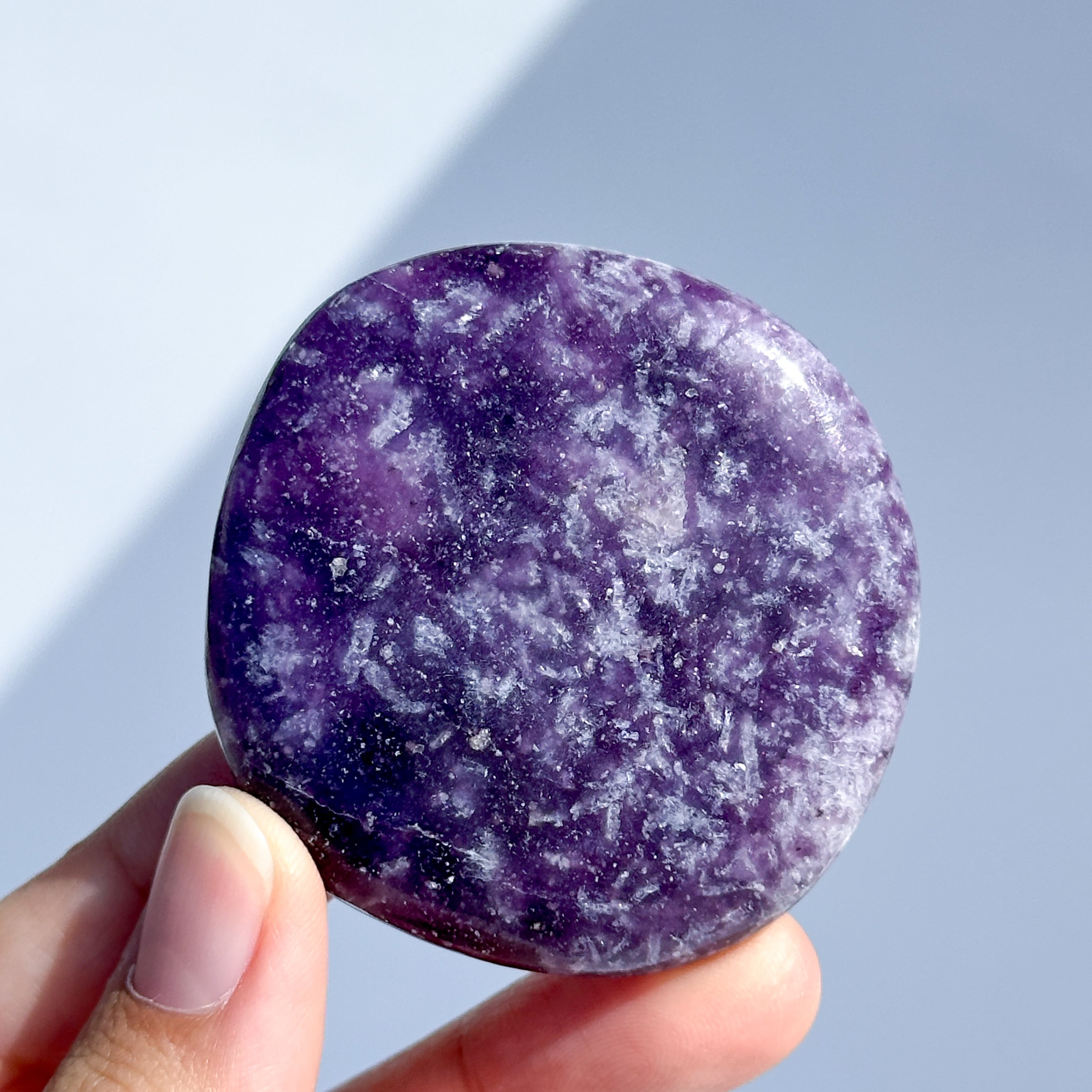 ピンクチャロアイトスフィア丸玉チャロ石商品コード：CHAR2408240001