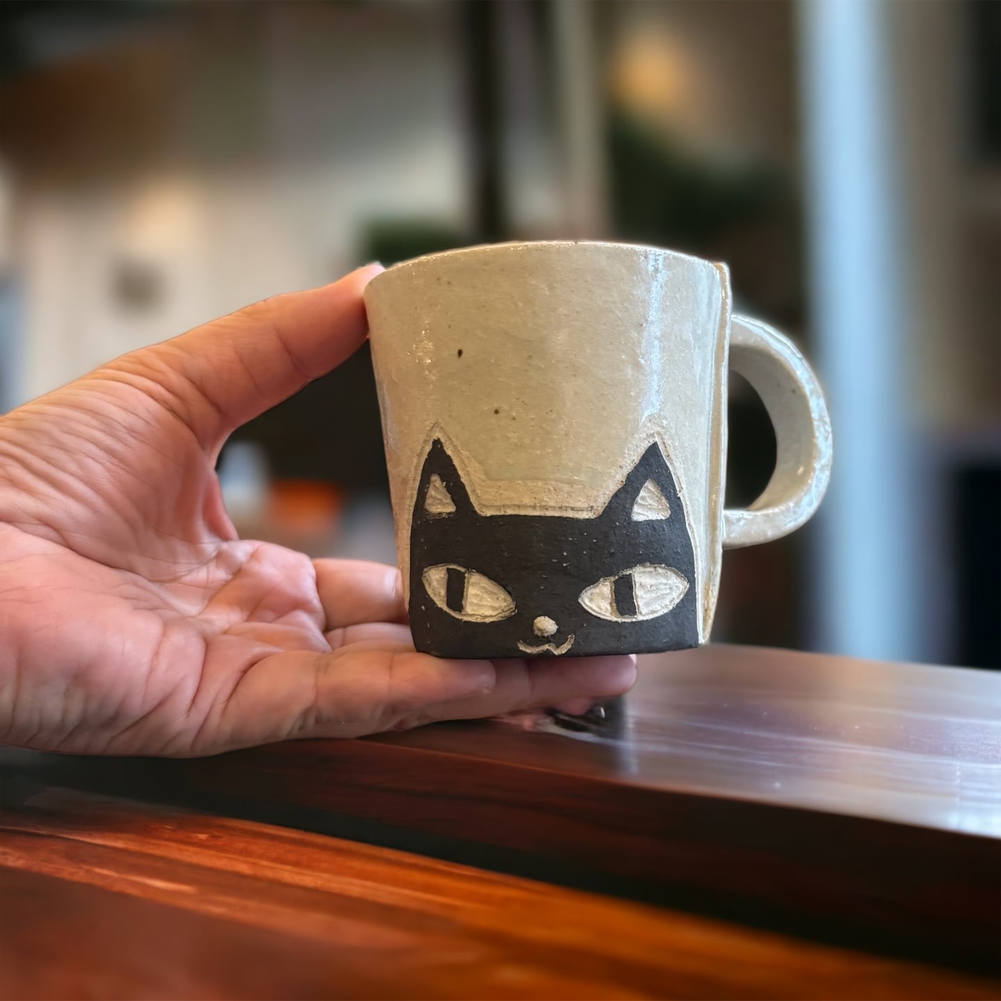 信楽焼 小谷文代 マグカップ | teshigotoya ねむの木の豆