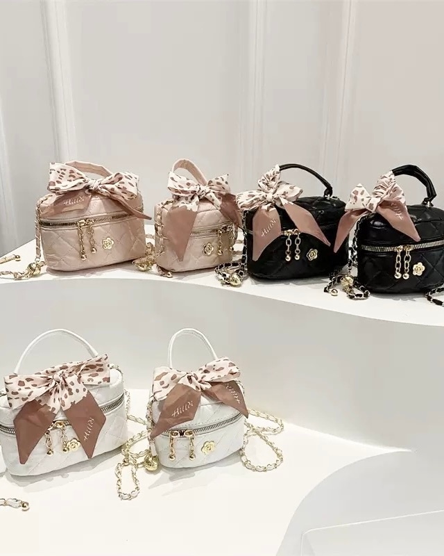 キルティングスカーフバニティバッグ（2 type） 2508564