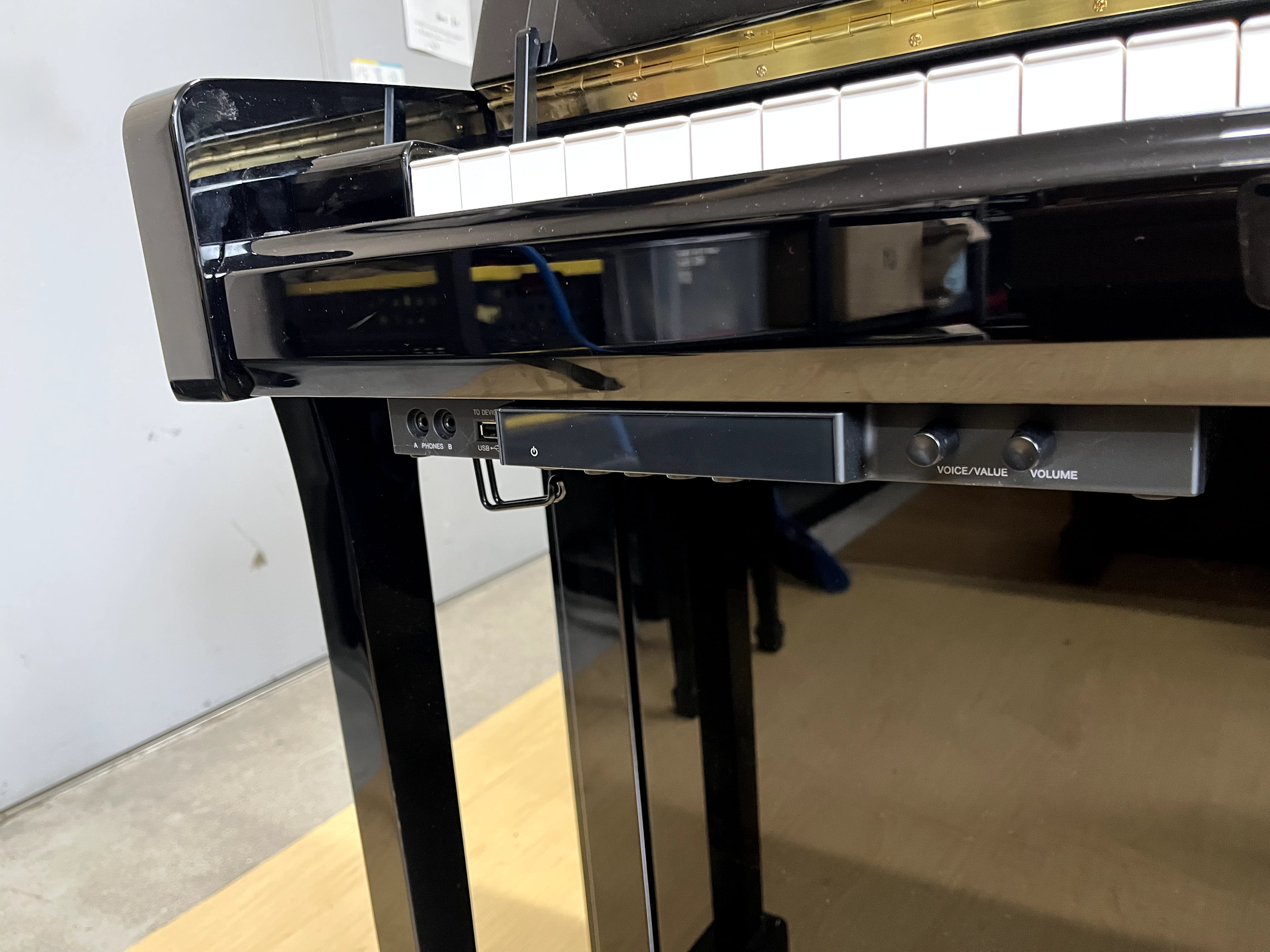 中古ヤマハアップライトピアノ　b113SC2