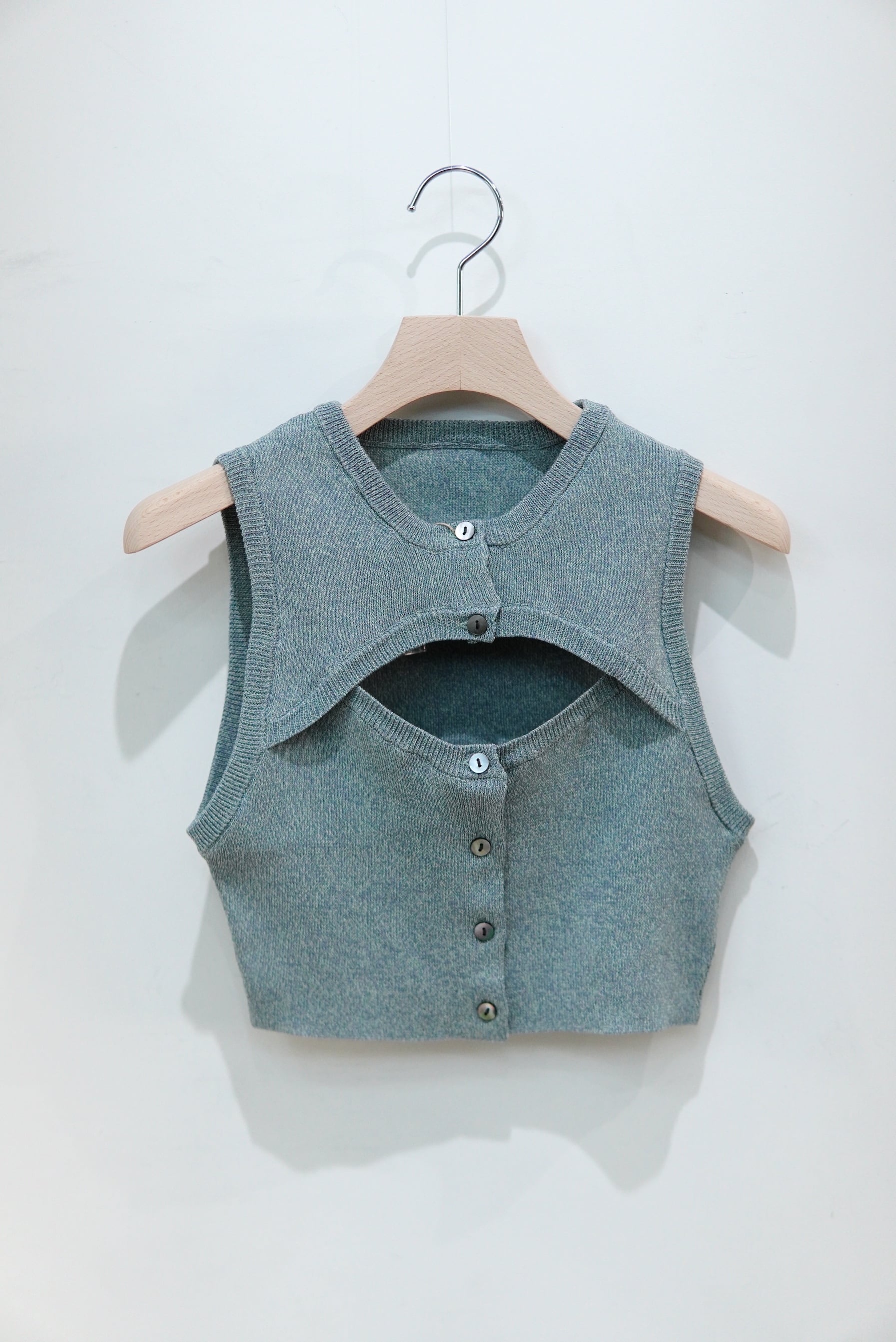 little suzie / COTTON RIB KNIT SLEEVLESS TOP / BLUEGRAY | POETRY
