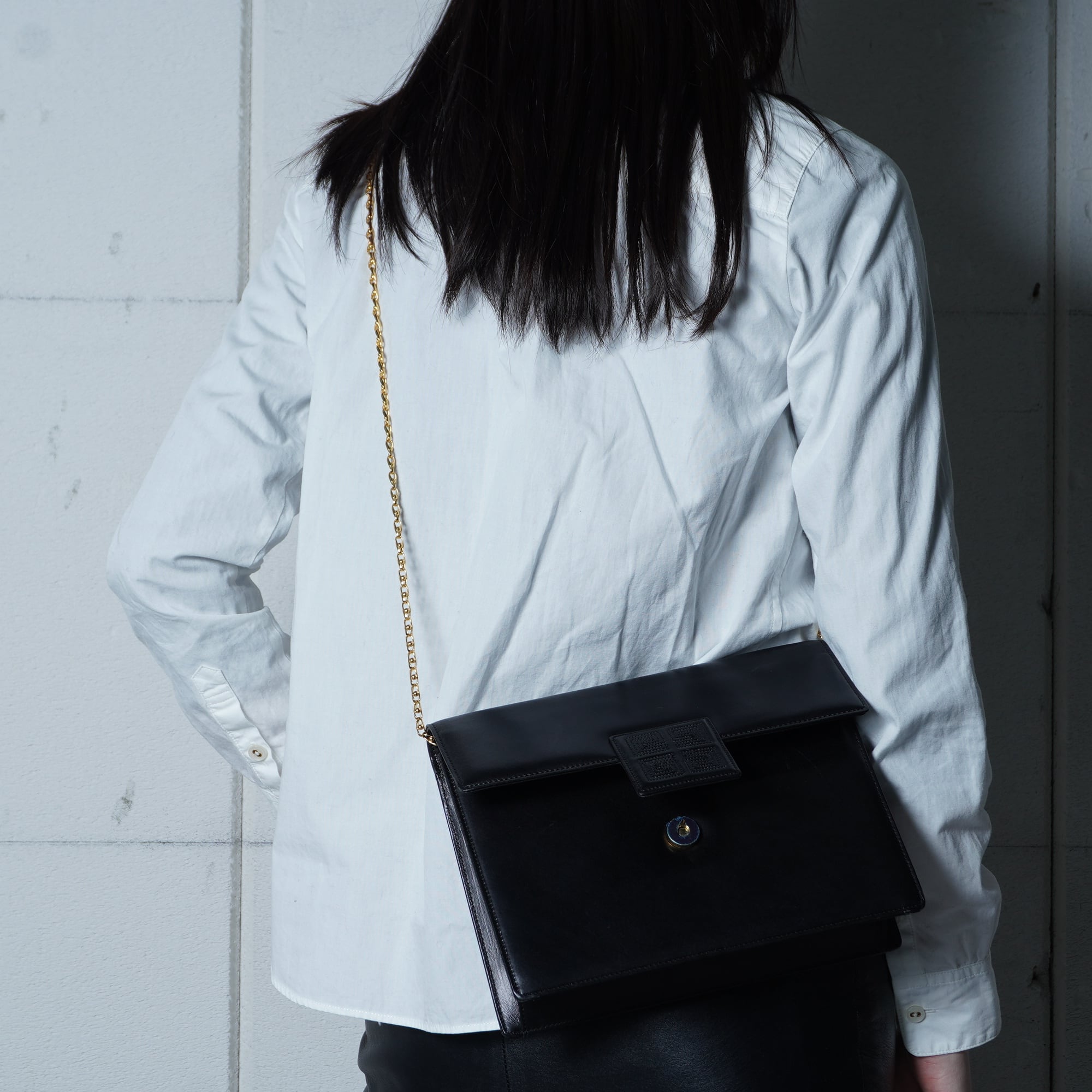 ジバンシー 4Gロゴ ショルダーバッグ キャンバス レザー ブラウン 斜めがけ GIVENCHY ジバンシィ ショルダーバッグ ブラック 4Gロゴ レザー