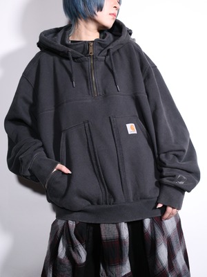 REMAKE / "carhartt" neko custom cropped hoodie