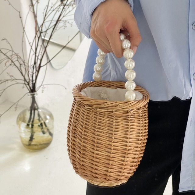 Pearl handle basket bag A597