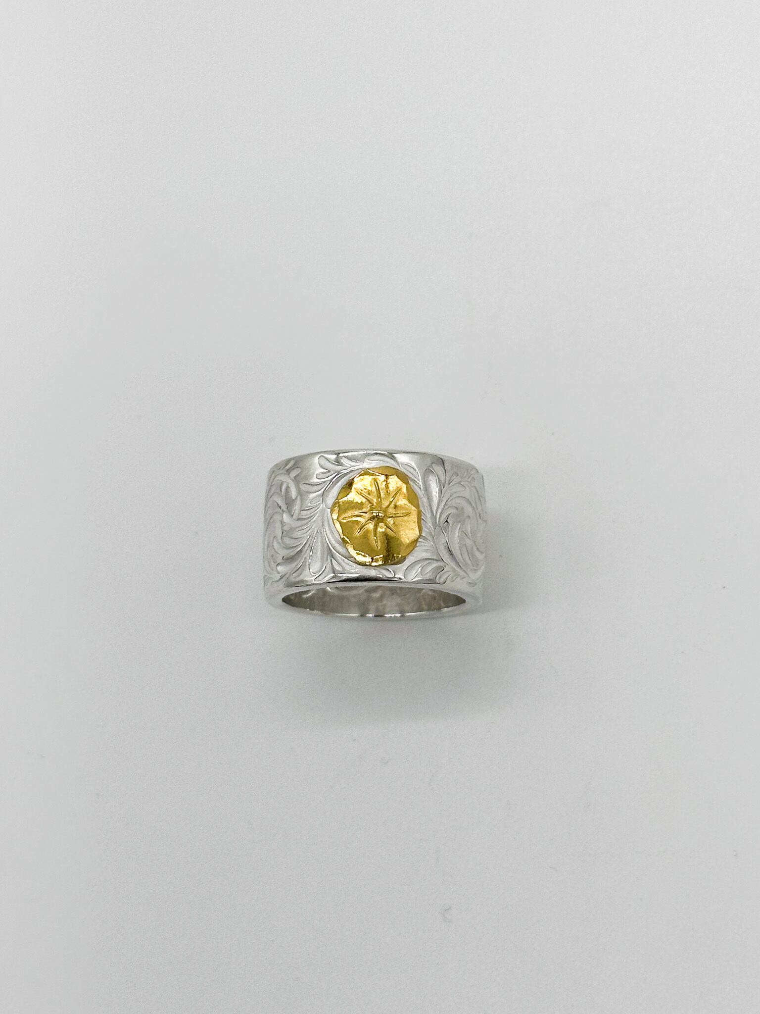 STUDIO T&Y KARAKUSA Ring L with Gold Point L | Good Wednesday