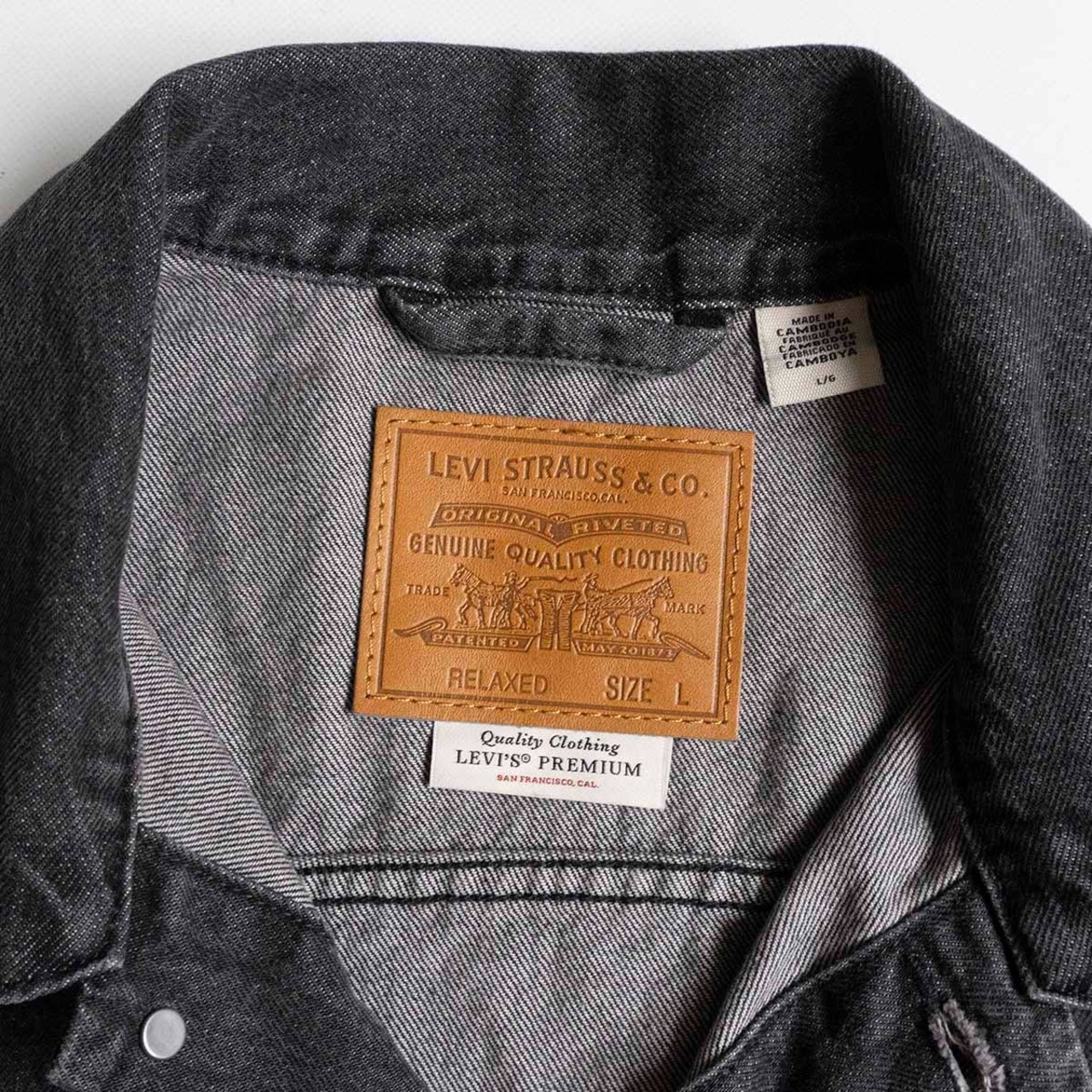 美品】 LEVI