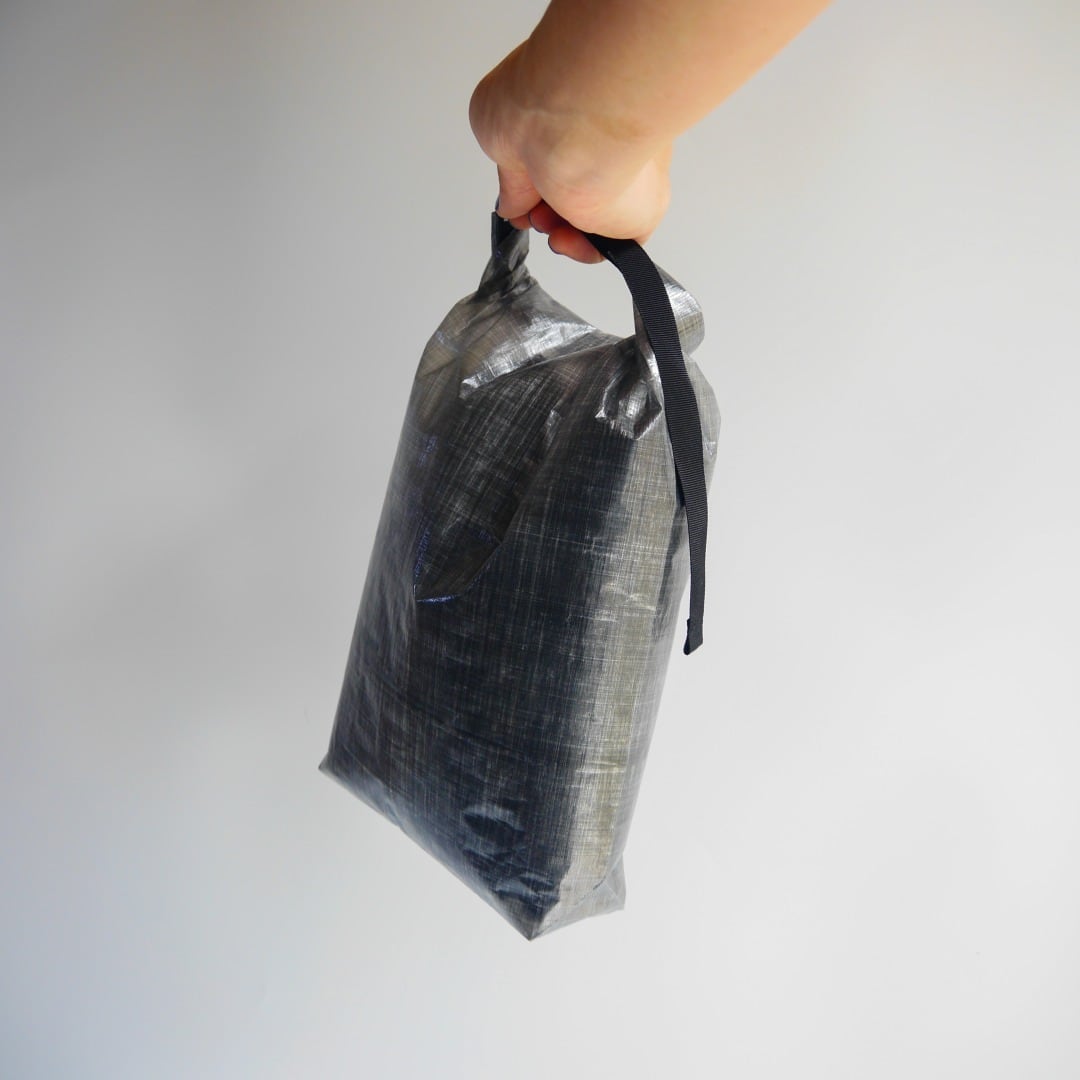 Roll-Top Dry Bag [できるだけ縫わないドライバッグ] Sサイズ | Under