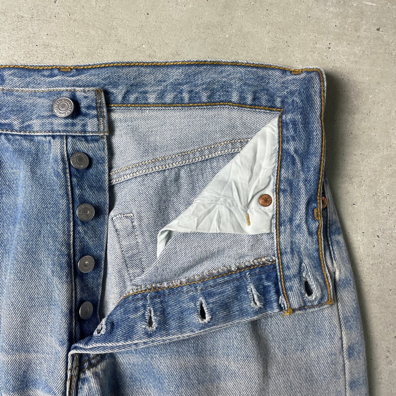 90年代 フランス製 Levi's ユーロリーバイス 501 ストレートデニム