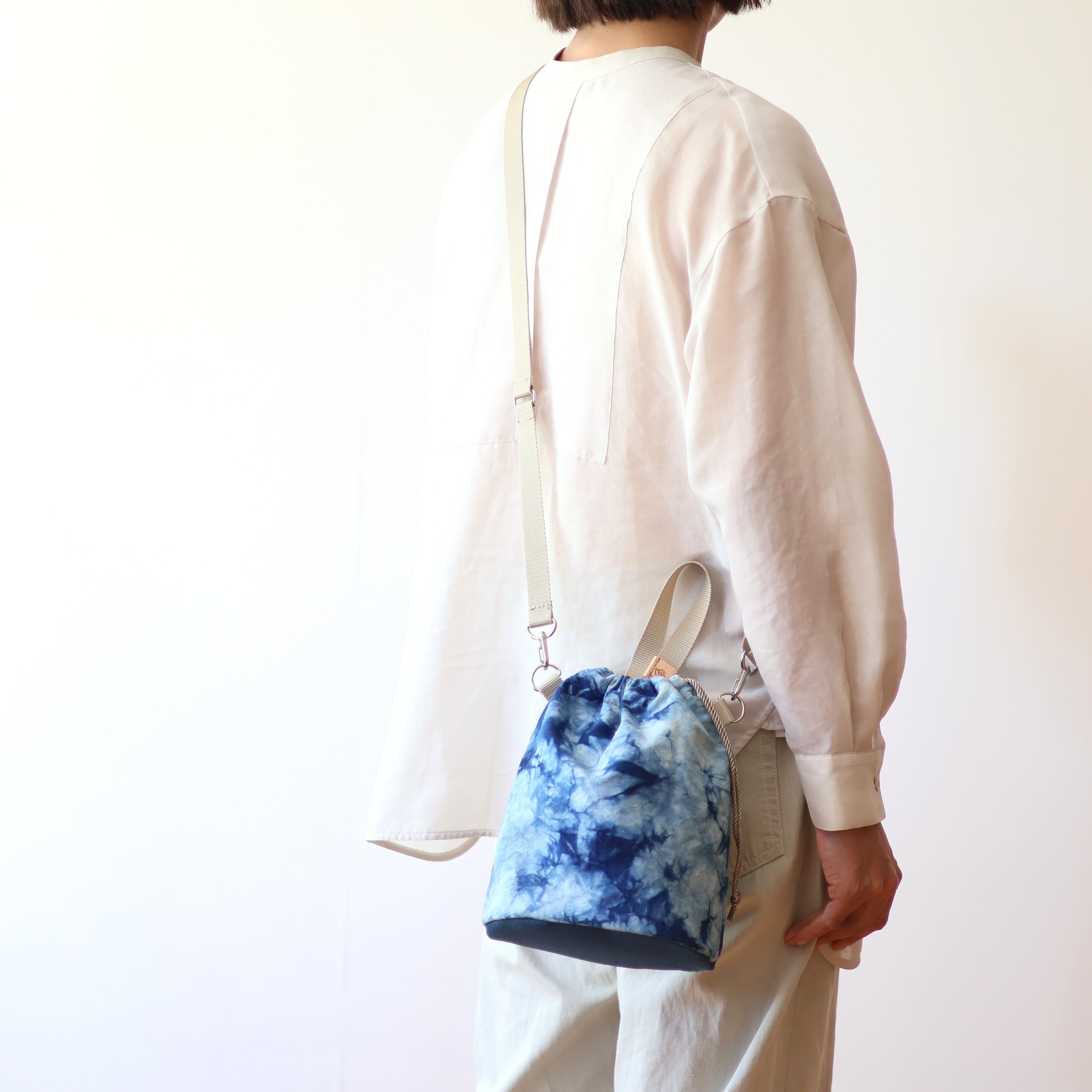 再販】藍染2WAY巾着 | かばんやえいえもん