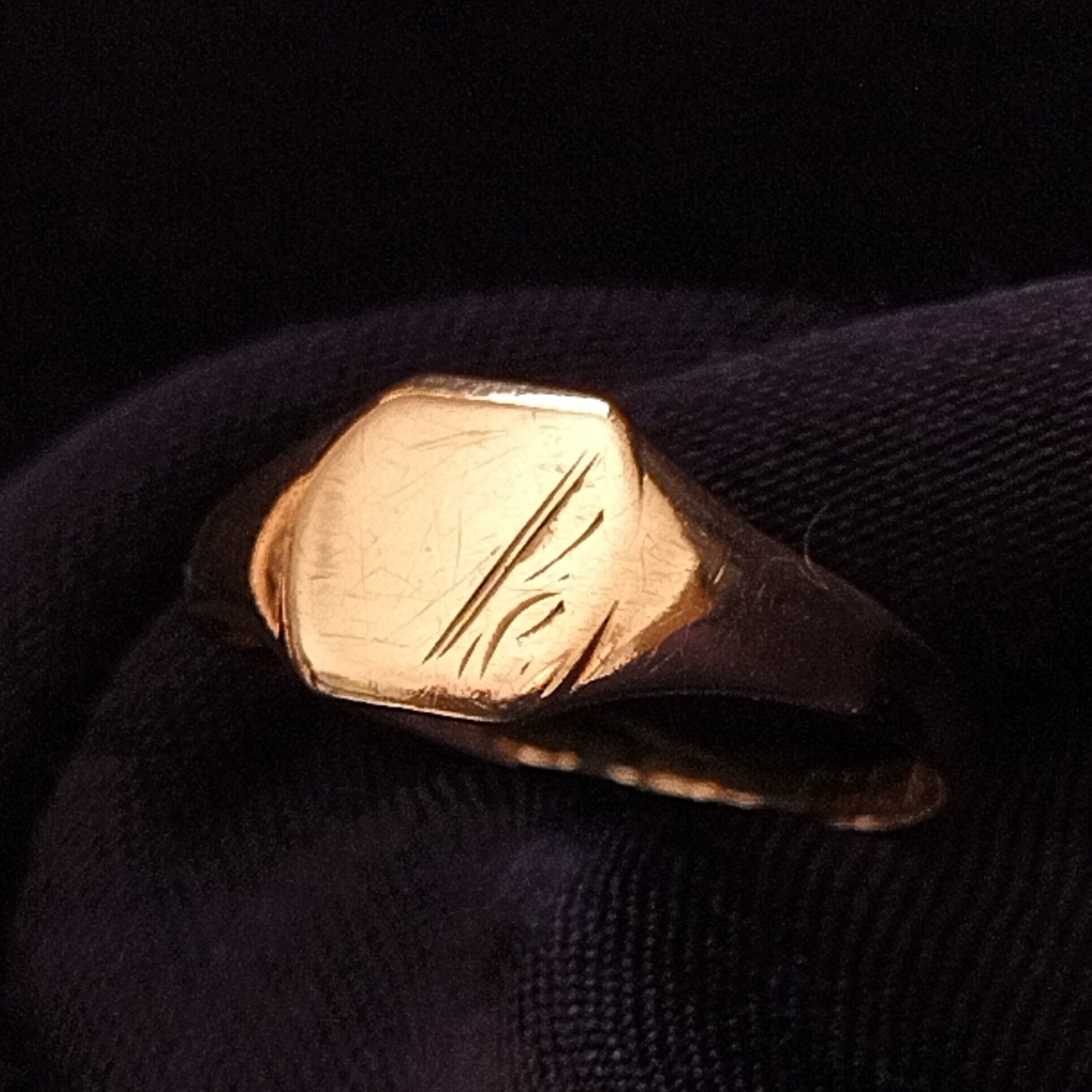 Vintage 9ct Gold Signet Ring 1971年UK | Antico