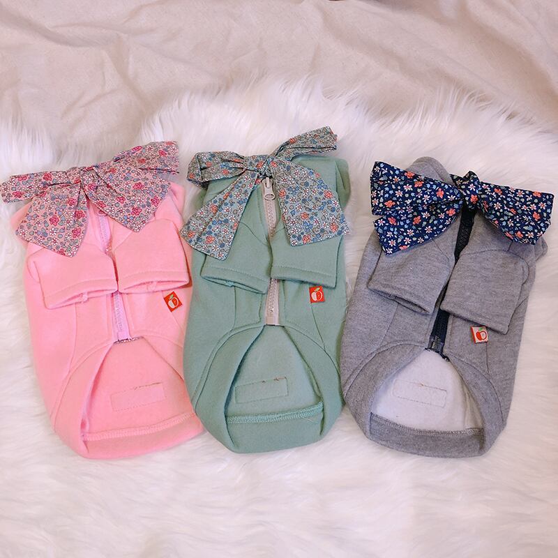 【SALE】BIGリボン裏起毛パーカー S ~ XL  /  犬服 秋冬 防寒 暖かい ドッグウェア アウター フード付き 犬 服 可愛い