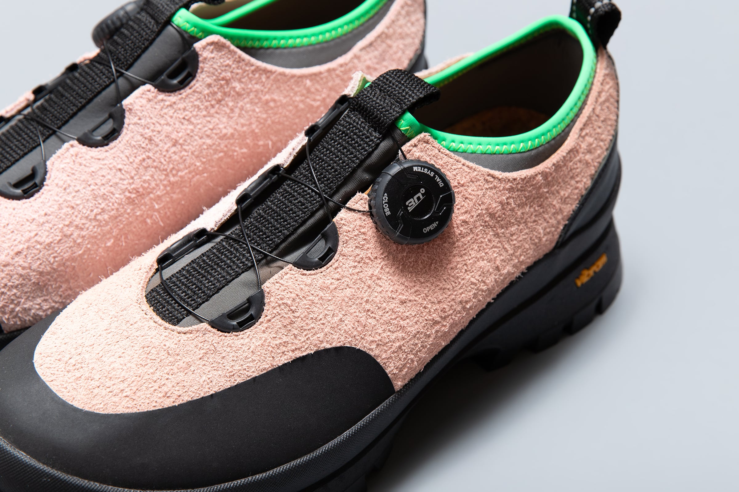 pg OLIVER | PNK/GRN | PLAYGROUND | スニーカーショップ