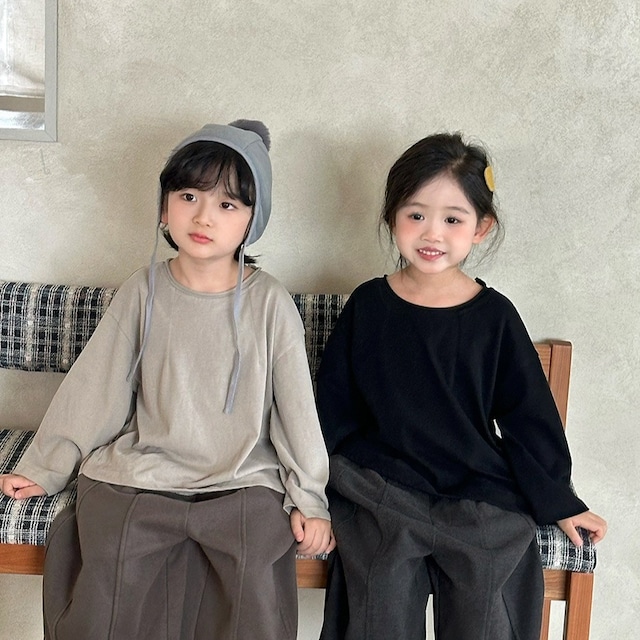 ラウンドヘム無地トップス（2色展開）JIAY｜トップス ドロップショルダー｜小学生 ジュニア対応｜通学 普段着｜韓国子供服｜男の子 女の子｜80-140cm｜2026秋服 ［取寄］