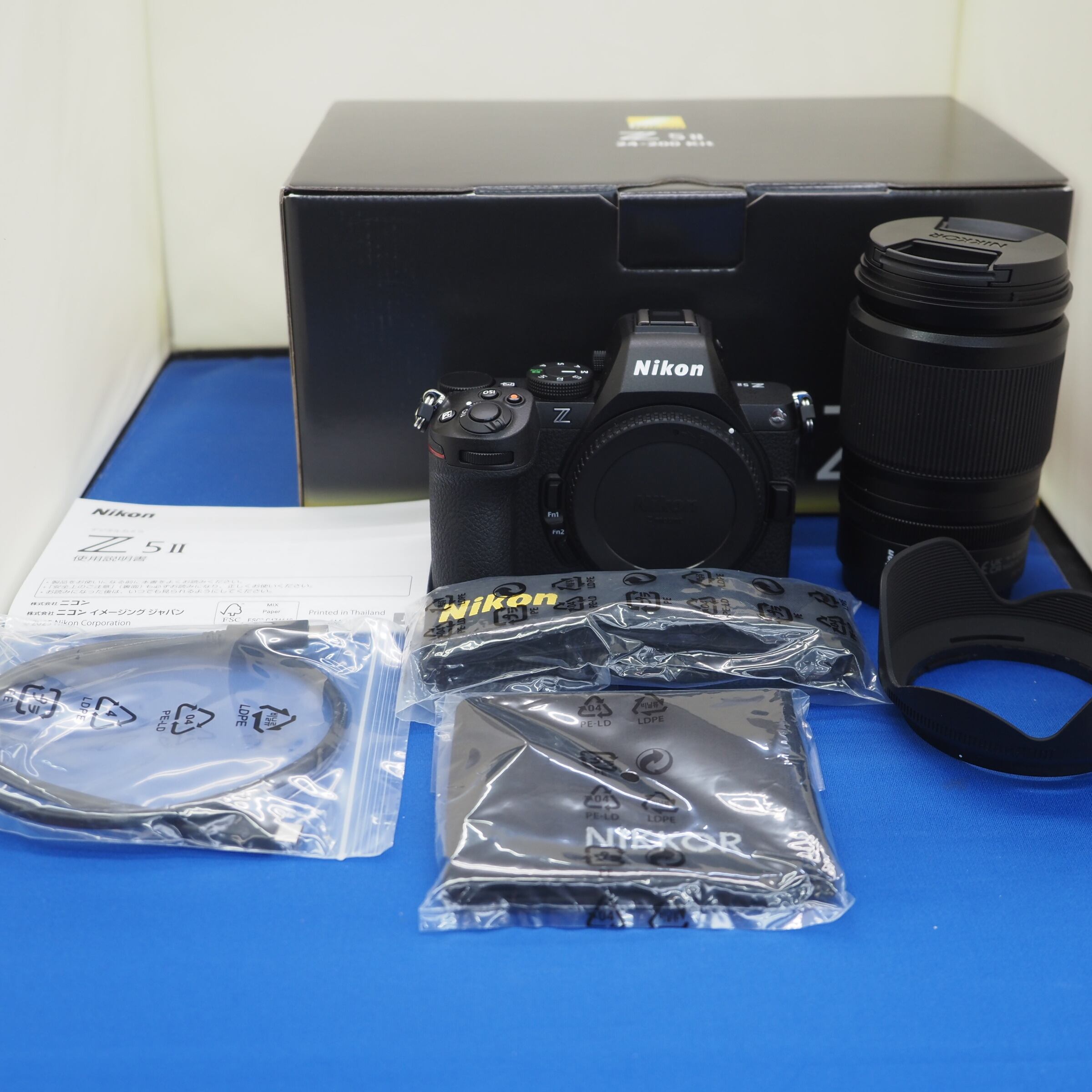 【中古品】NIKON(ニコン)Z5II 24-200 レンズキット