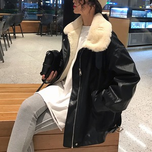 ジャケット レディース 送料無料 アウター コート エコファー フェイクレザー ブルゾン ジャケット ボア もこもこ ライダース コート ボアコート エコファー ジャケット ミディアム丈 襟付き オーバーサイズ ビッグシルエット 大人可愛い きれいめ 上品 レトロ 大人女子 こなれ感 キュート ガーリー ゆったり 重ね着 体型カバー モテ 高見え 格上げ インスタ映え 春 秋冬 大人 かわいい おしゃれ 普段使い デイリー お出かけ デート ブラック S M L XL 通勤 通学