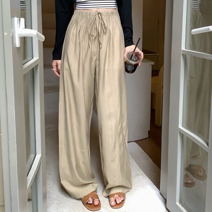 パンツ レディース 送料無料 3色 ワイドパンツ ストレート ウエストゴム かわいい 大人可愛い きれいめ シンプル カジュアル エレガント おしゃれ お洒落 おとな ナチュラル こなれ感 ラフ ラブリー キュート リラックス レトロ ロマンチック 華やか 爽やか 主役級 存在感 無地 フリーサイズ ゆったり ゆる 春 夏 秋 20代 30代 40代 50代 ママ 韓国 韓国系 着回し 普段使い 体型カバー 楽ちん ファッション コーデ モテ トレンド 流行 インスタ映え