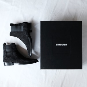 SAINT LAURENT PARIS WYATT 30 BLACK SUEDE CHELSEA BOOTS