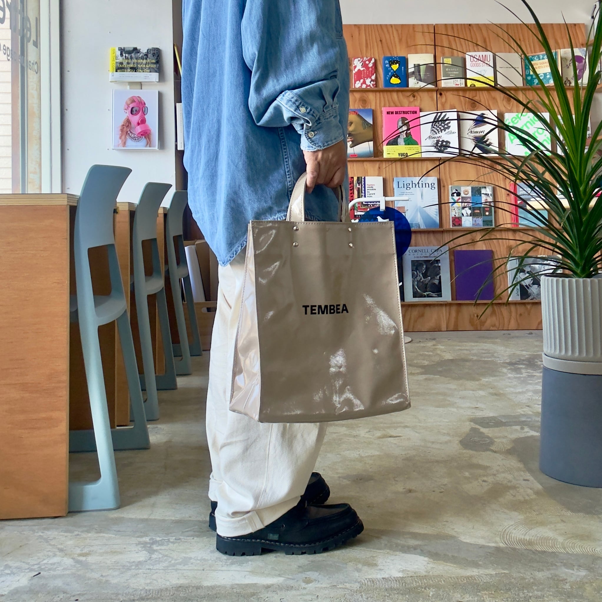 バッグ TEMBEA PAPER TOTE MEDIUM SAND BEIGE TEMBEA PAPER TOTE MEDIUM SAND-BEIGE | Lettre et Livre