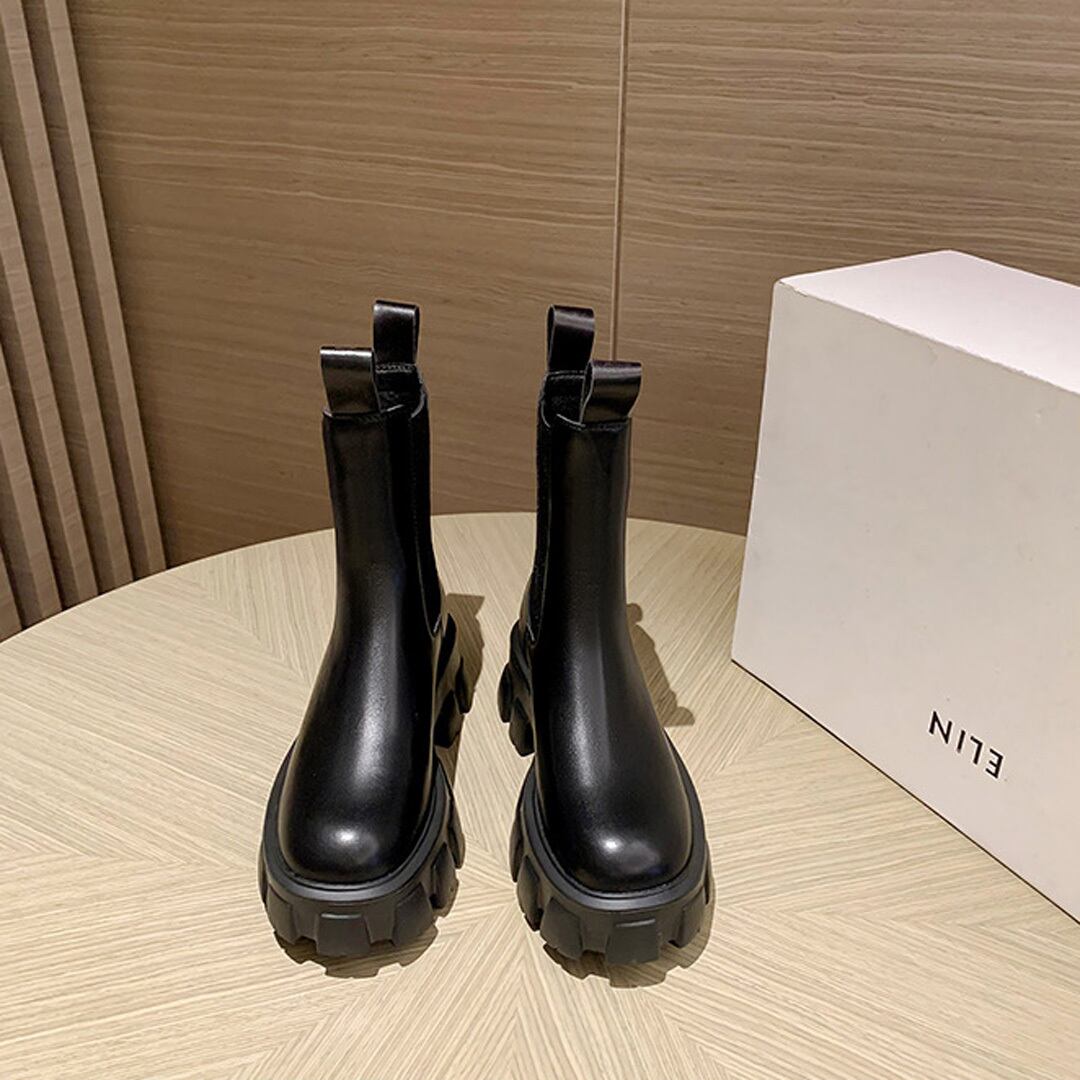 チャンキーソール 本革 チェルシーブーツ〈1カラー サイズ35-40 