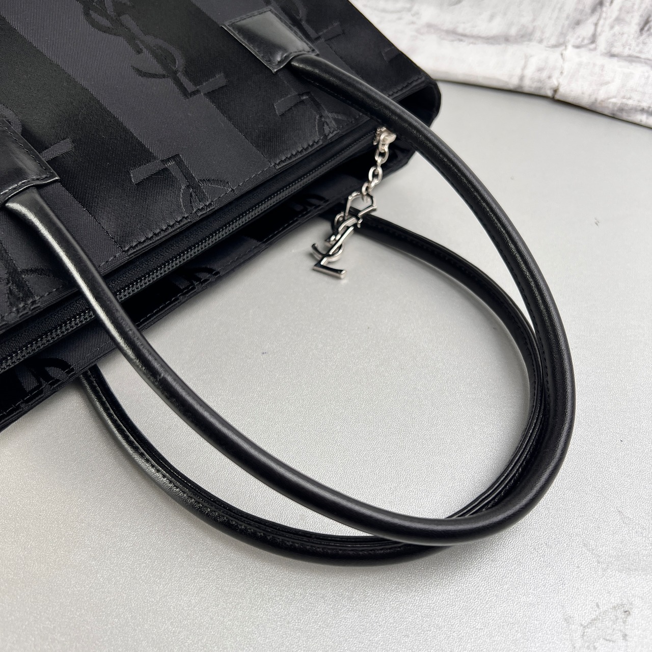 SAINT LAURENT サンローラン YSL 総柄 キャンバス ハンドバッグ 黒 A-13688