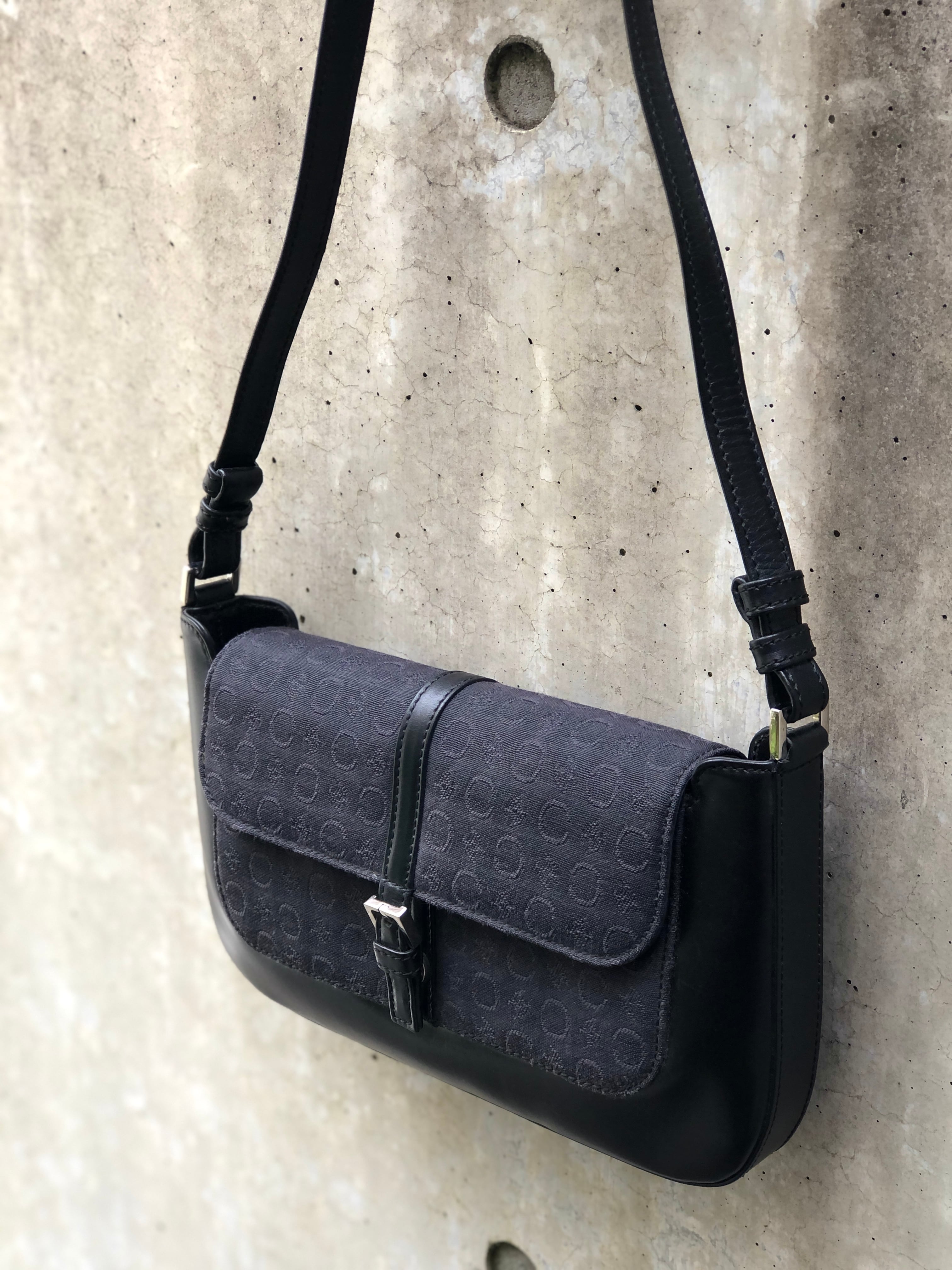 【美品】CELINE セリーヌ　ヴィンテージ　Cマカダム　ショルダーバッグ　黒