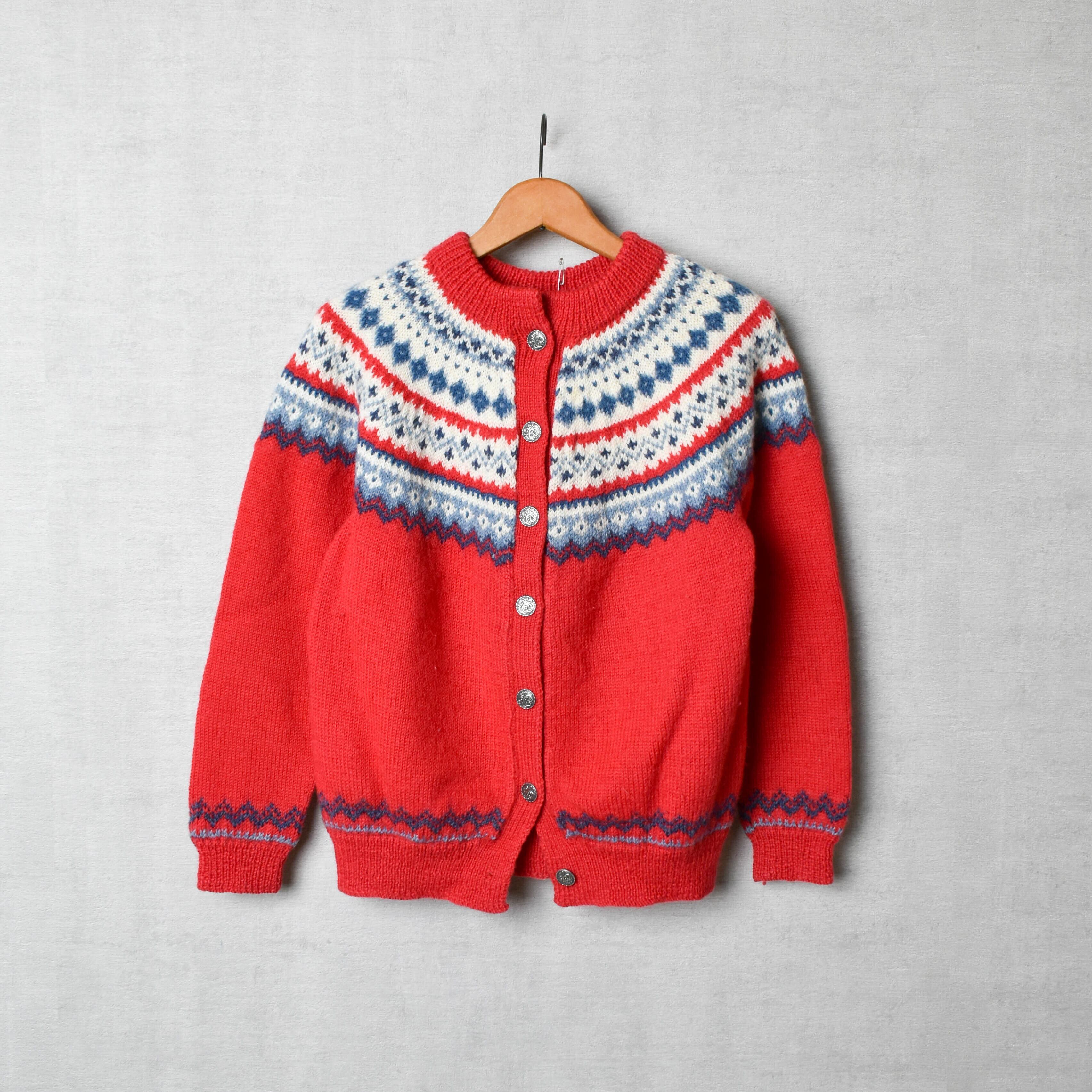 [USED] made in NORWAY Nordic knit cardigan red