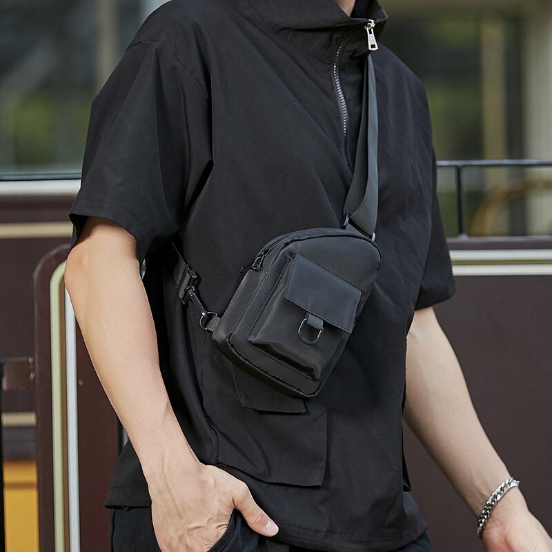 男性用バッグ・ファニーパック・肩掛け ・ショルダーバッグ・キャンバスバッグ・
