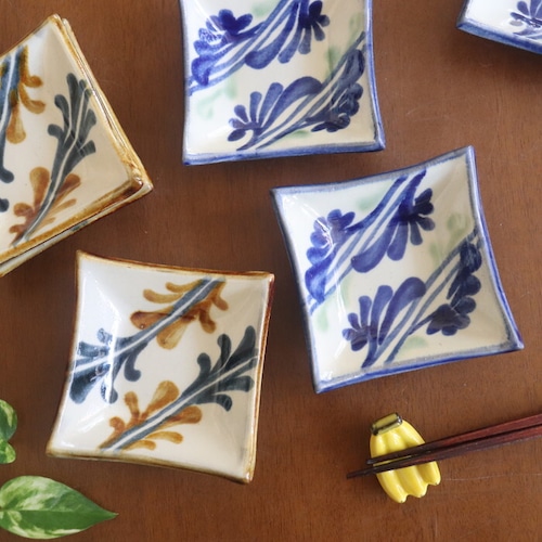 やちむん 陶眞窯 四角小皿 唐草 Yachimun Square plate small  #417