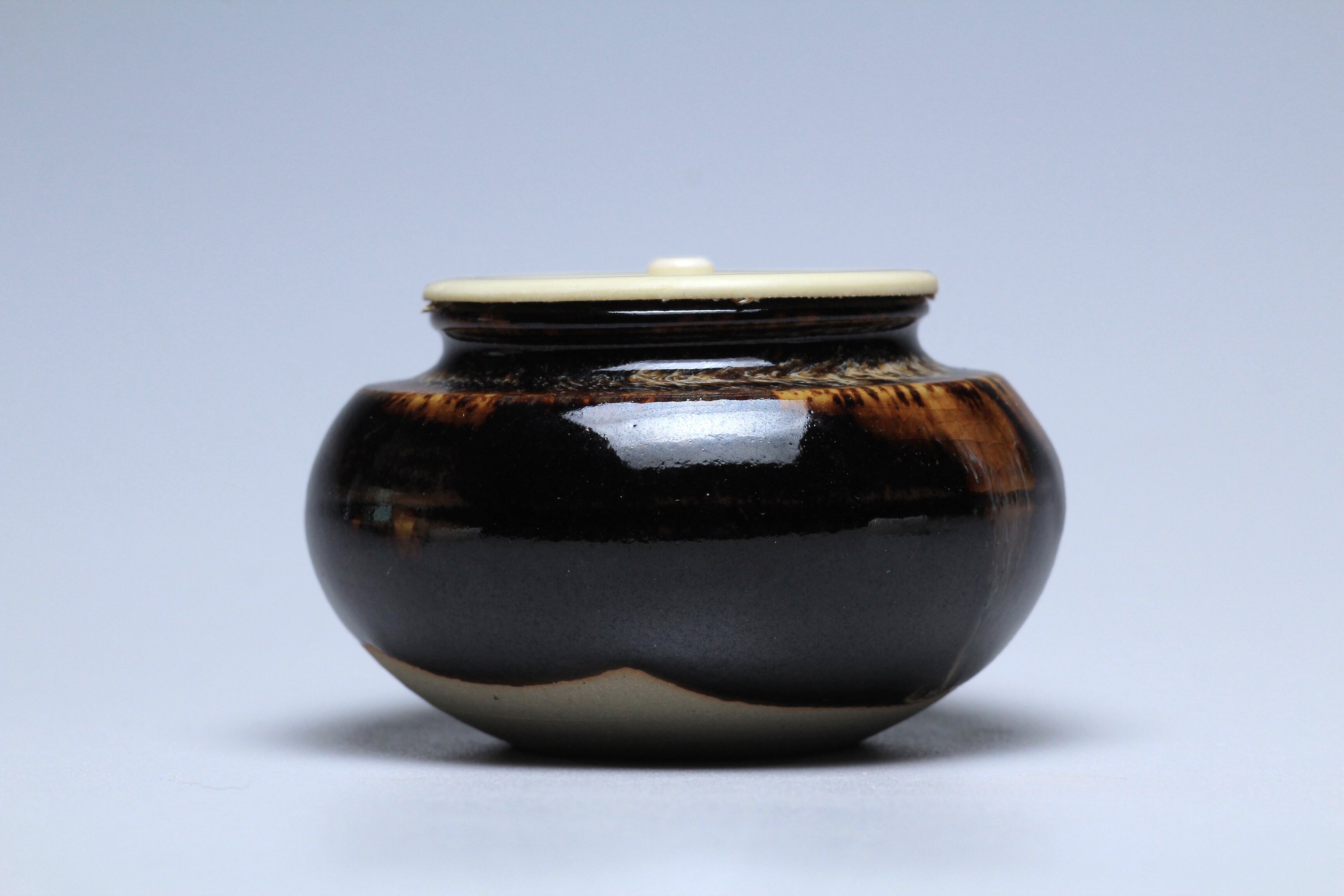 茶道 大海茶入れ