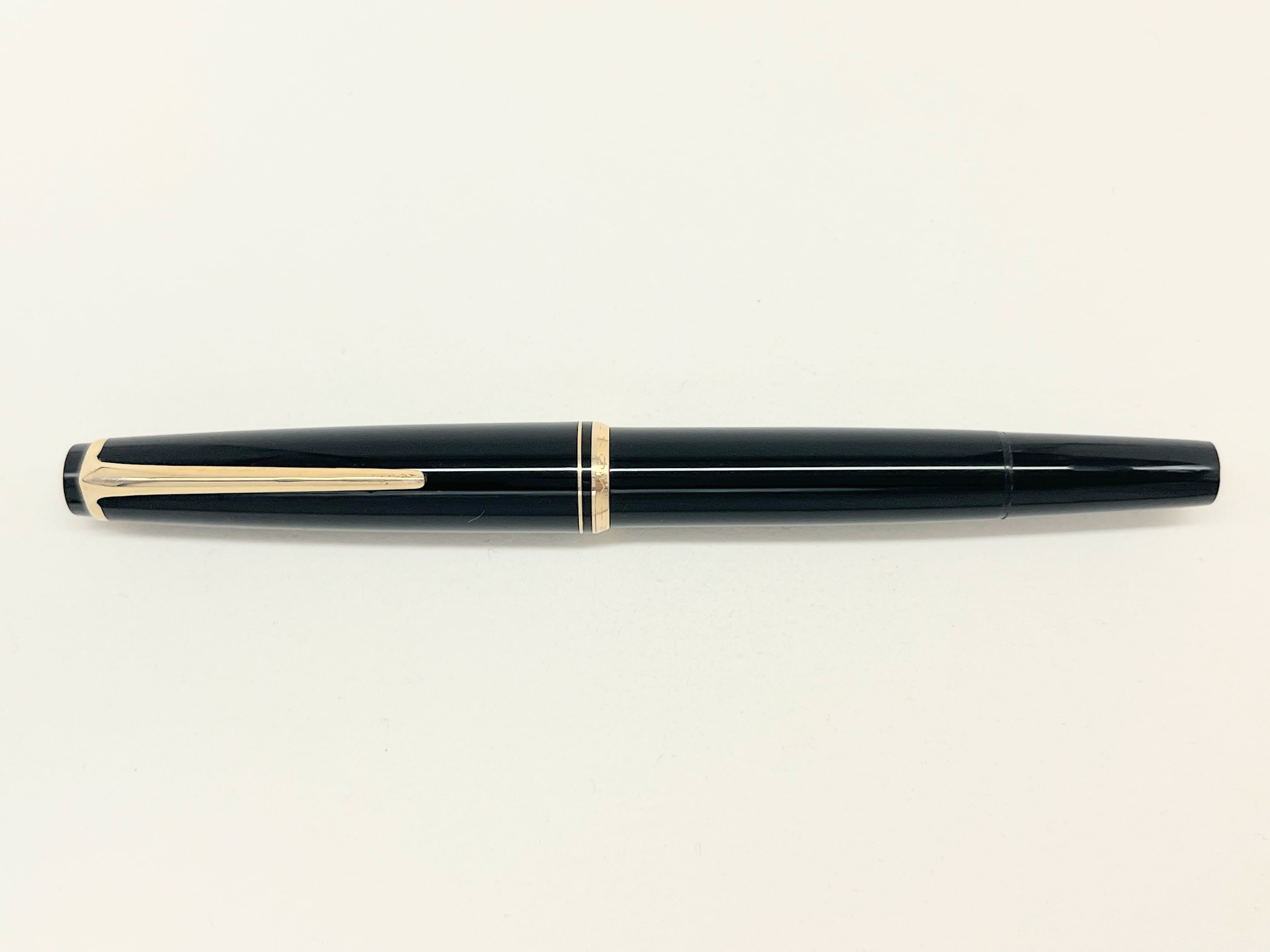 60s モンブラン Ｎｏ ２２ MONTBLANC No 22 （細字） 14K 02982