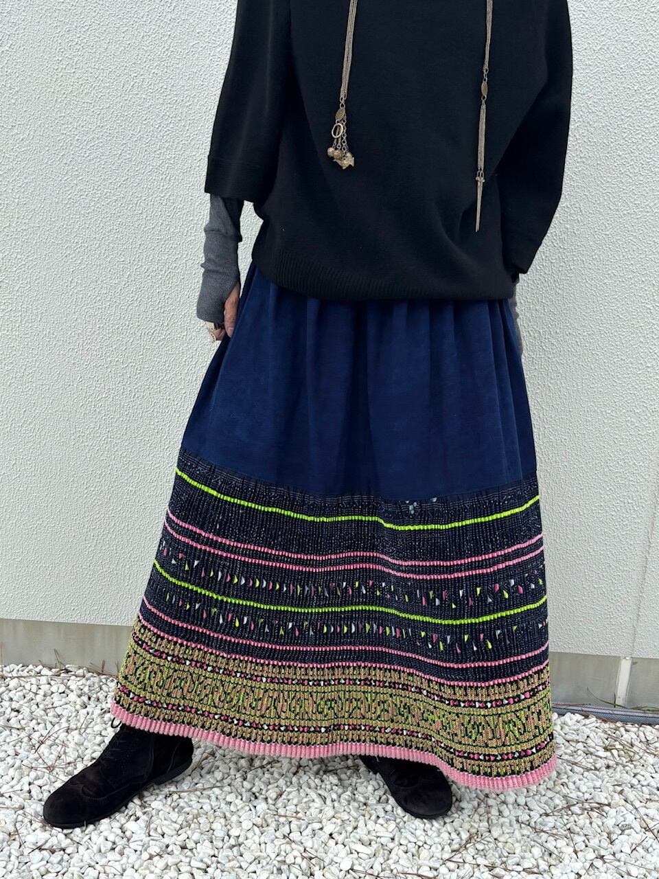 タイ モン族スカート 068 ピンク ロング 裾ボリューム 贅沢に巻き