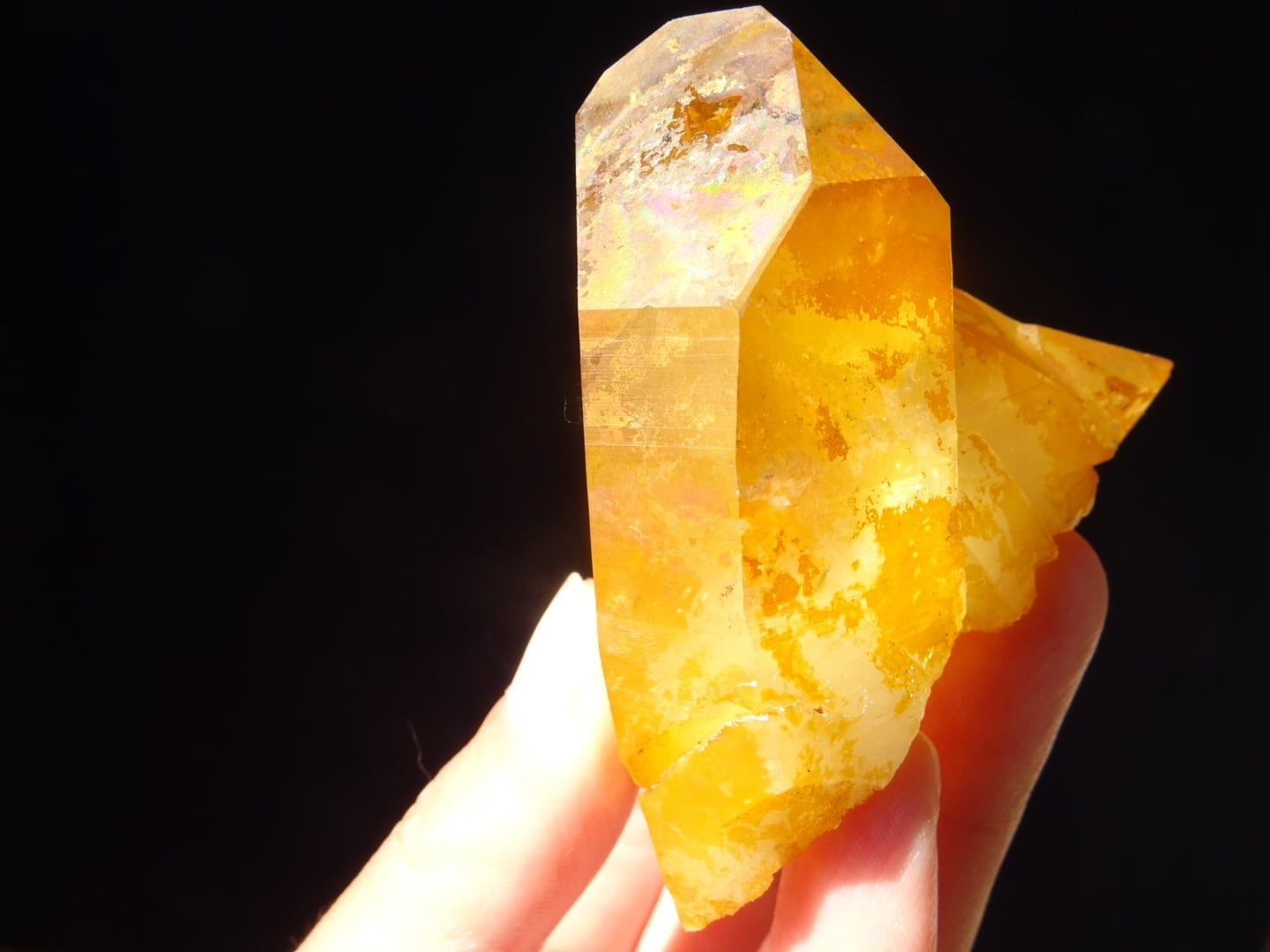 ゴールデンヒーラー ソラリス 水晶クラスター 天然石 レインボーオーラ