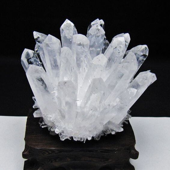 水晶 クラスター 水晶 原石 台座付属 一点物 182-8666