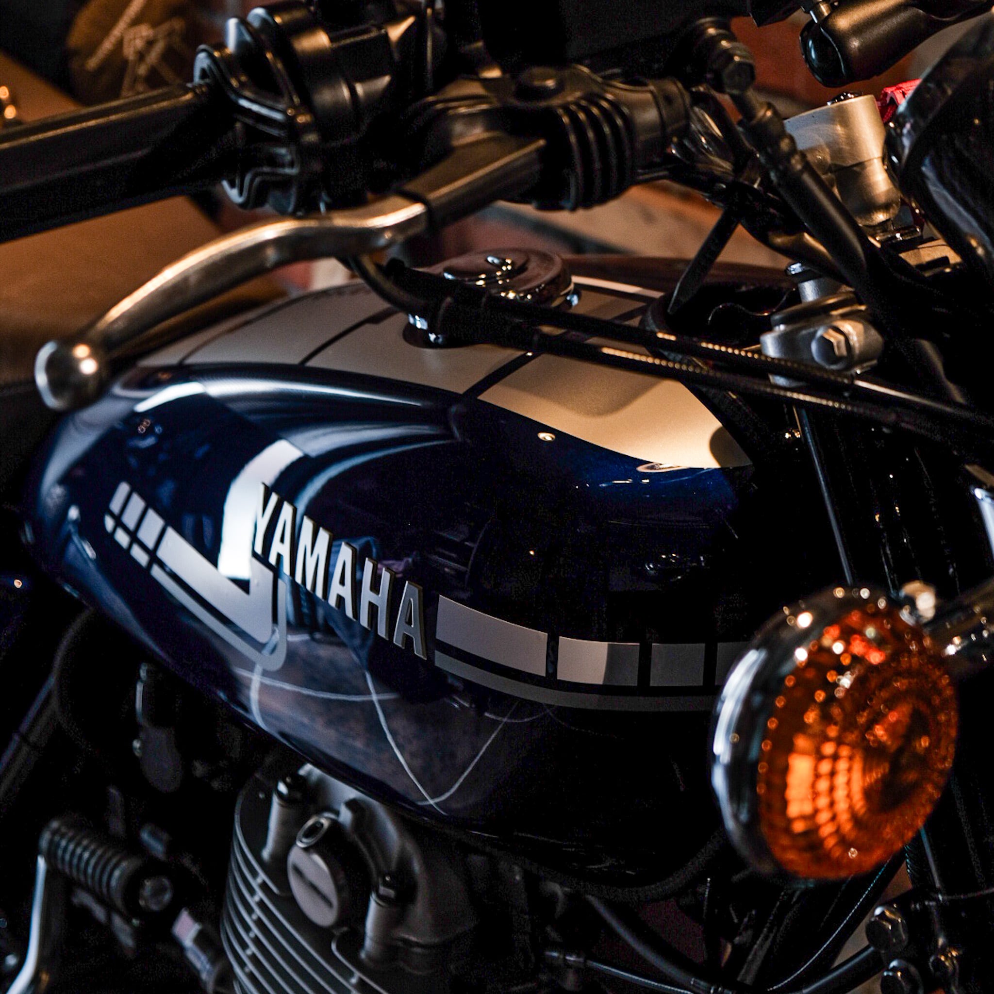 YAMAHA SR400 ガソリンタンク用サイドデカール ネオヴィンテージ