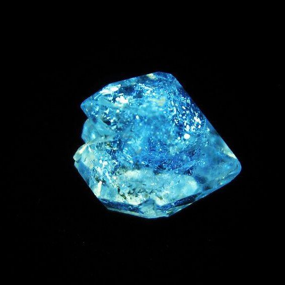 オイルインクォーツ 原石 石油入り 水晶 171-5122